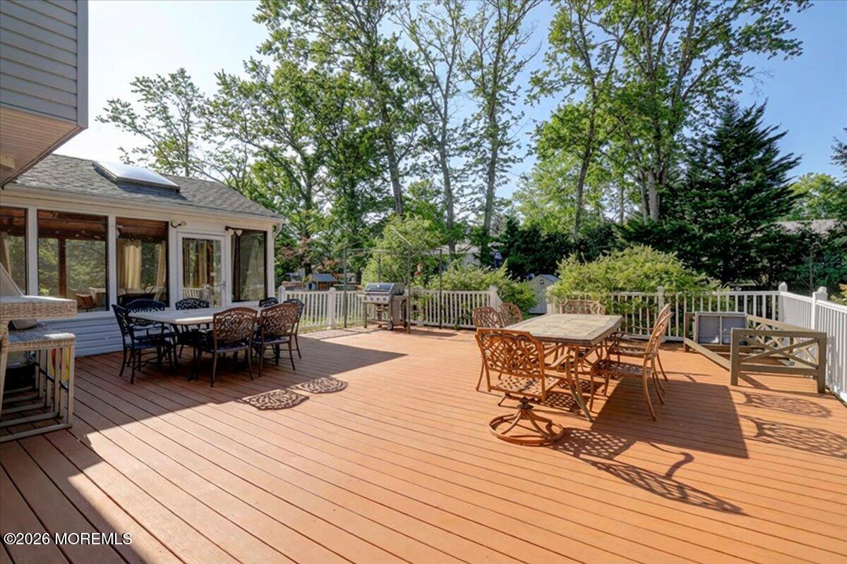 31 Bunker Hill Drive