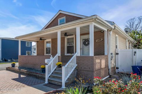 Photo of 294 Ocean Boulevard, Long Branch, NJ 07740 (MLS # 22531194)