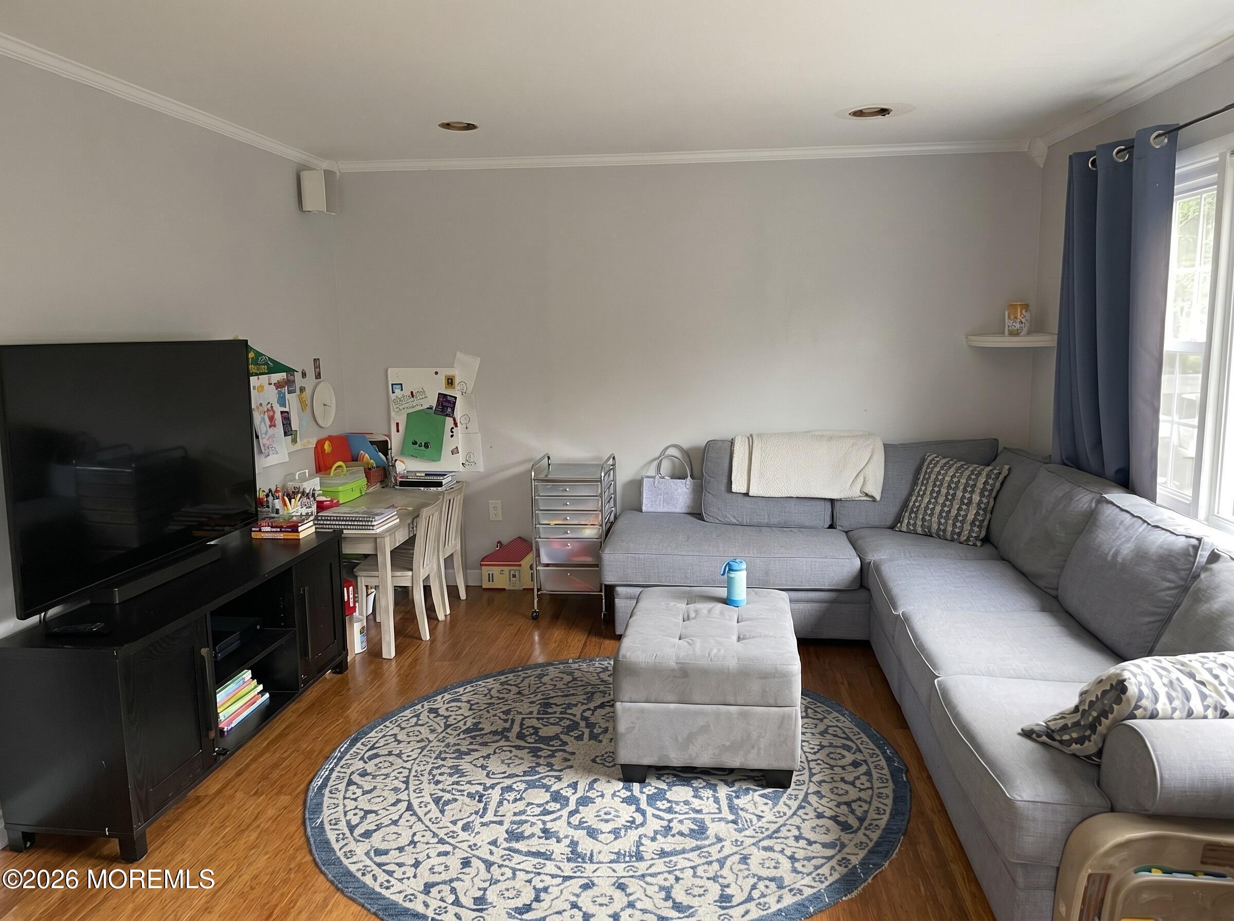 1386 Beverly Road
