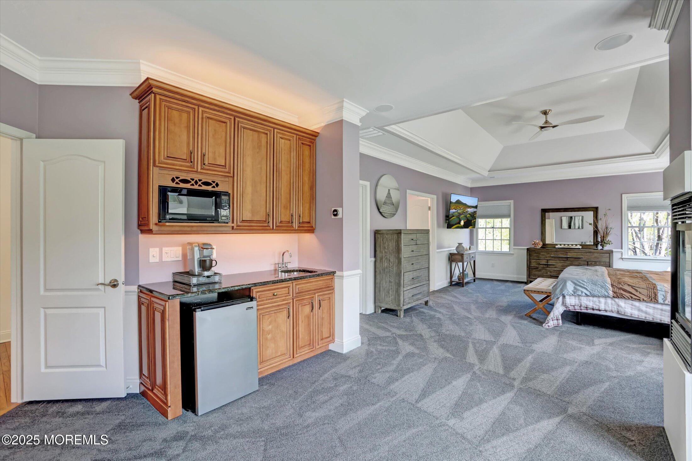 814 Dancer Lane, Manalapan, New Jersey image 36
