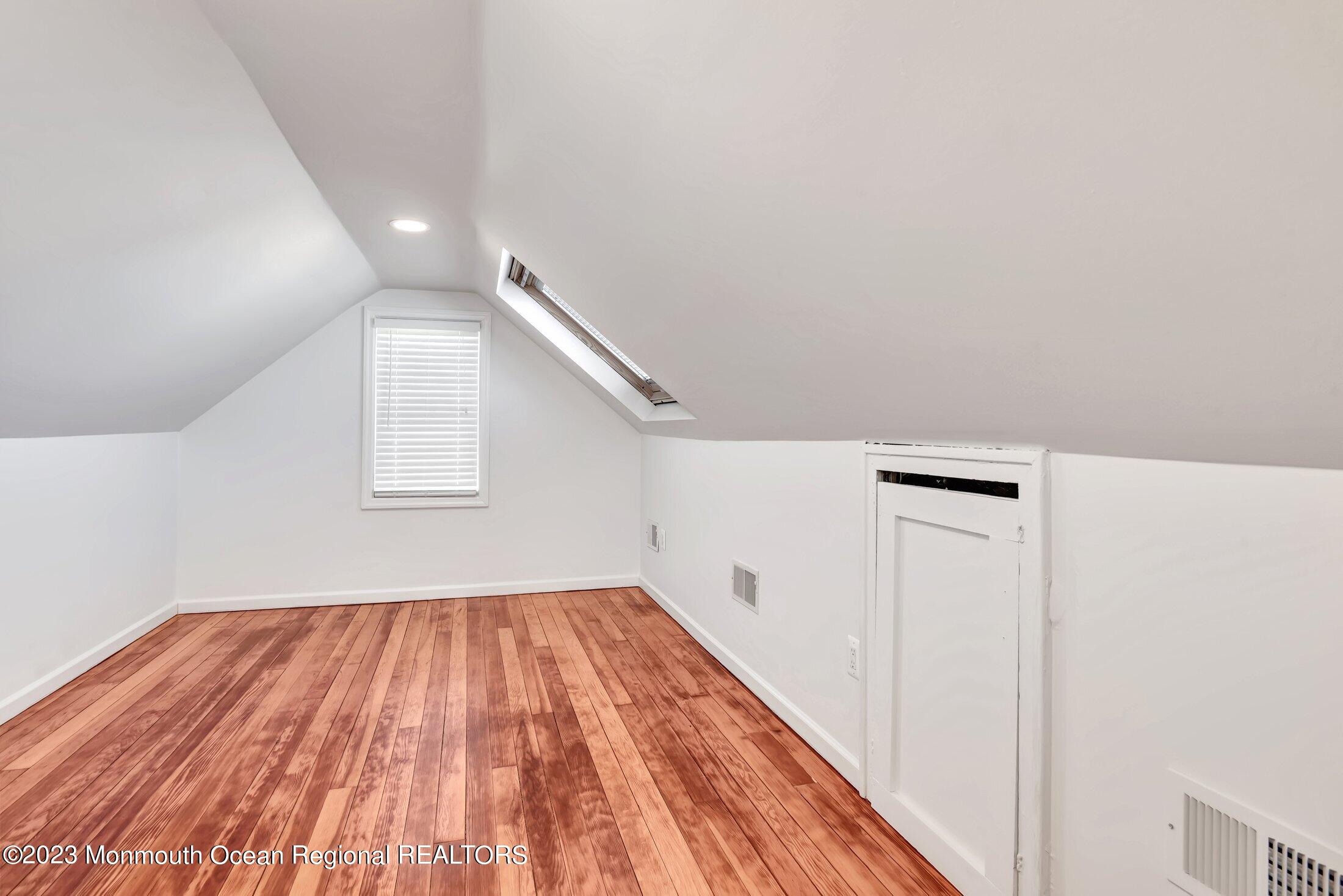 17 Central Avenue, Highlands, New Jersey image 21