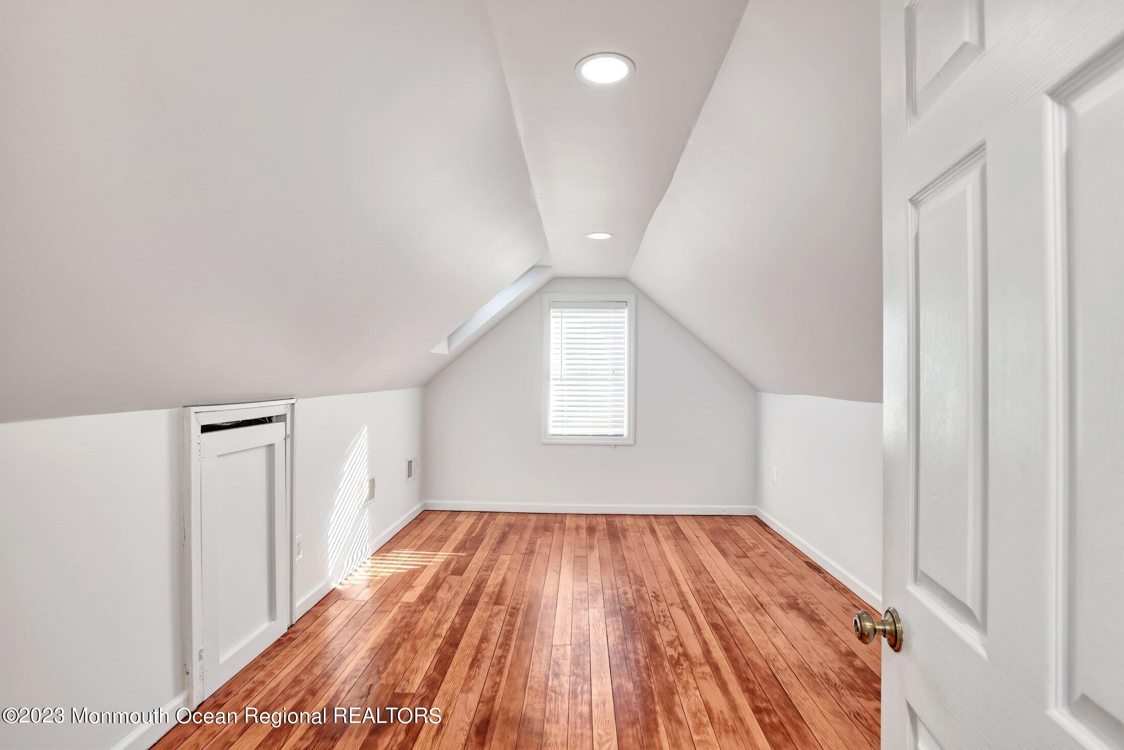 17 Central Avenue, Highlands, New Jersey image 19