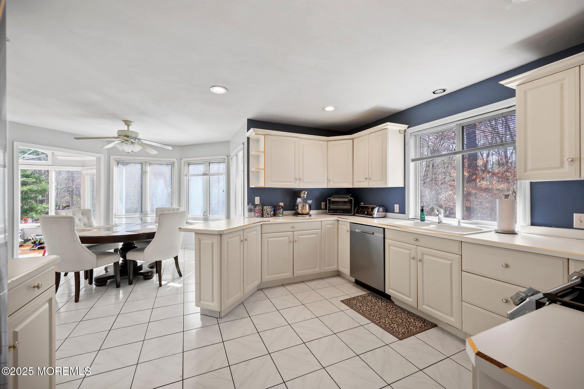 69 Johnson Lane, Jackson, New Jersey image 14