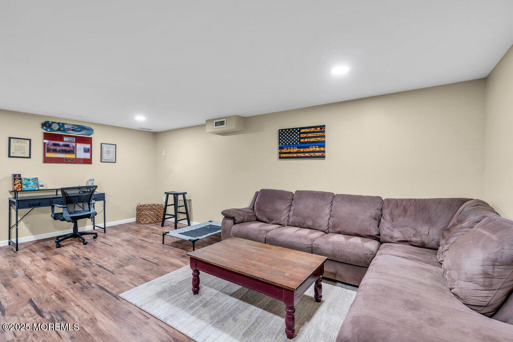 6 Osprey Court, Howell, New Jersey image 23