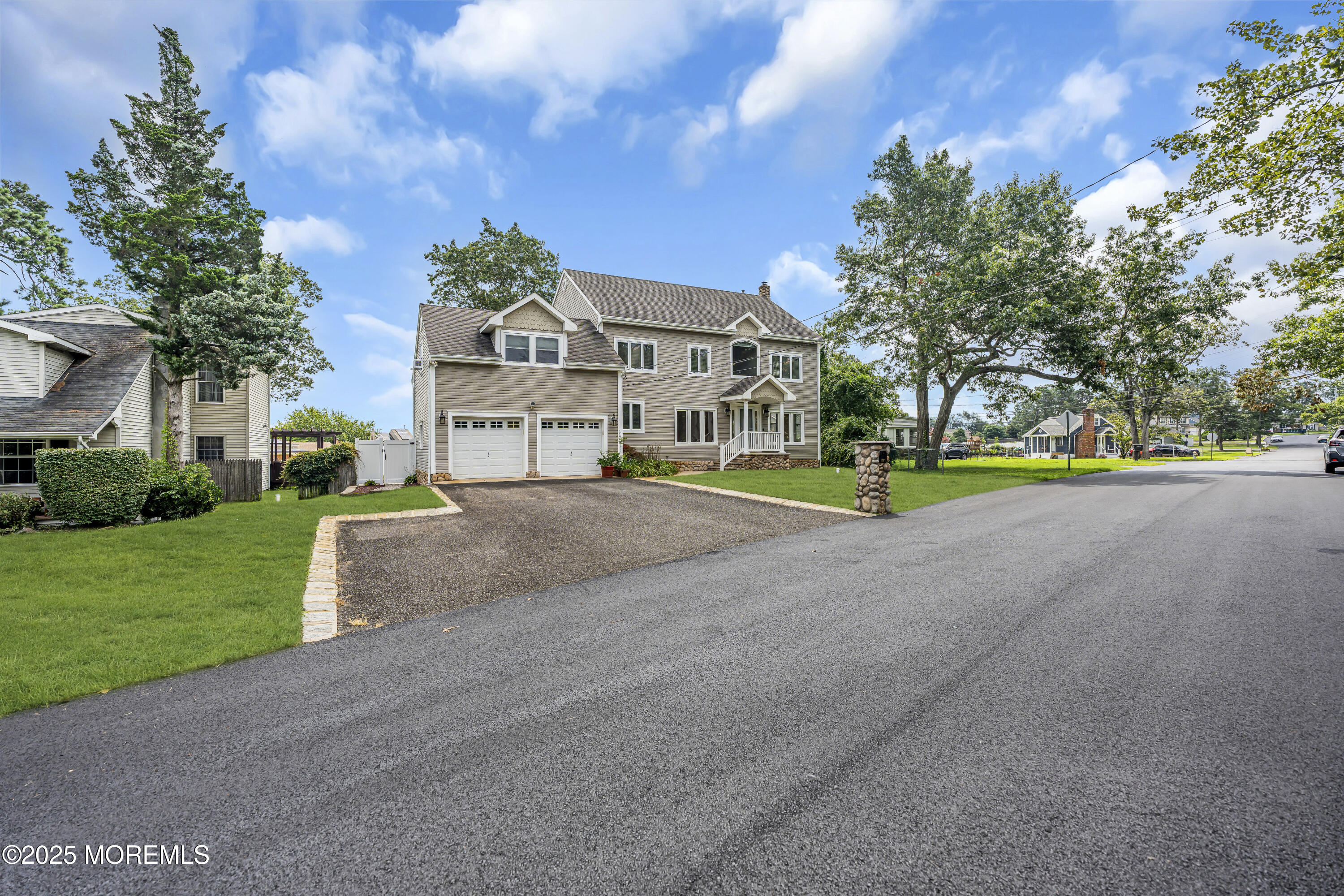 1171 Laurel Drive