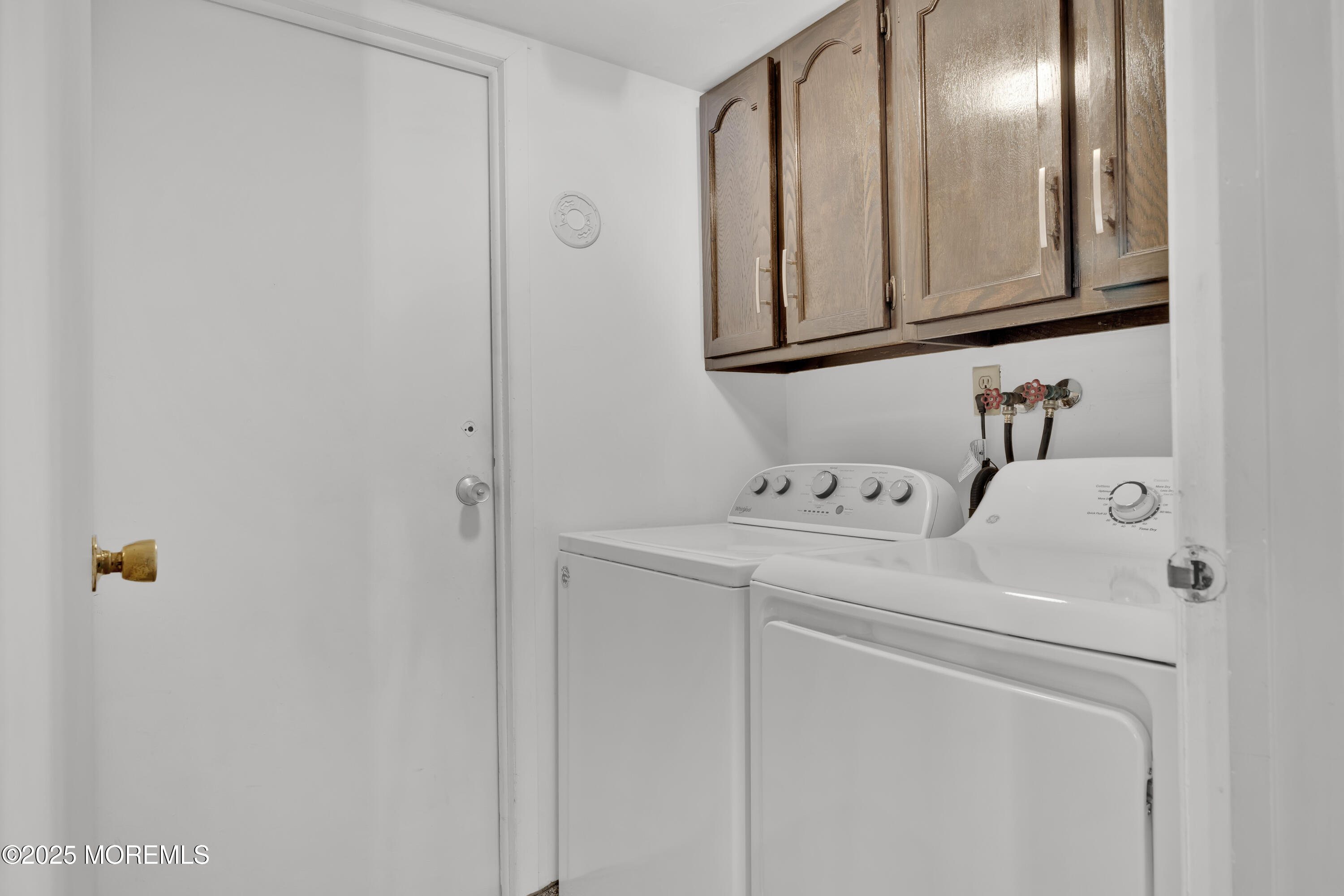 55 Sapphire Lane, Matawan, New Jersey image 24