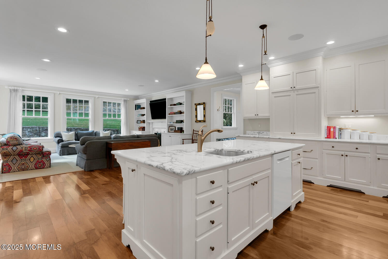 10 Edgewood Road