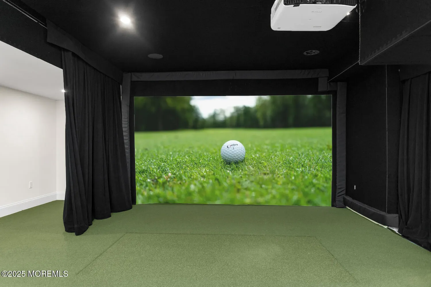 Rumson, New Jersey 07760, United States, 5 Bedrooms Bedrooms, ,7 BathroomsBathrooms,Residential,Active,196272