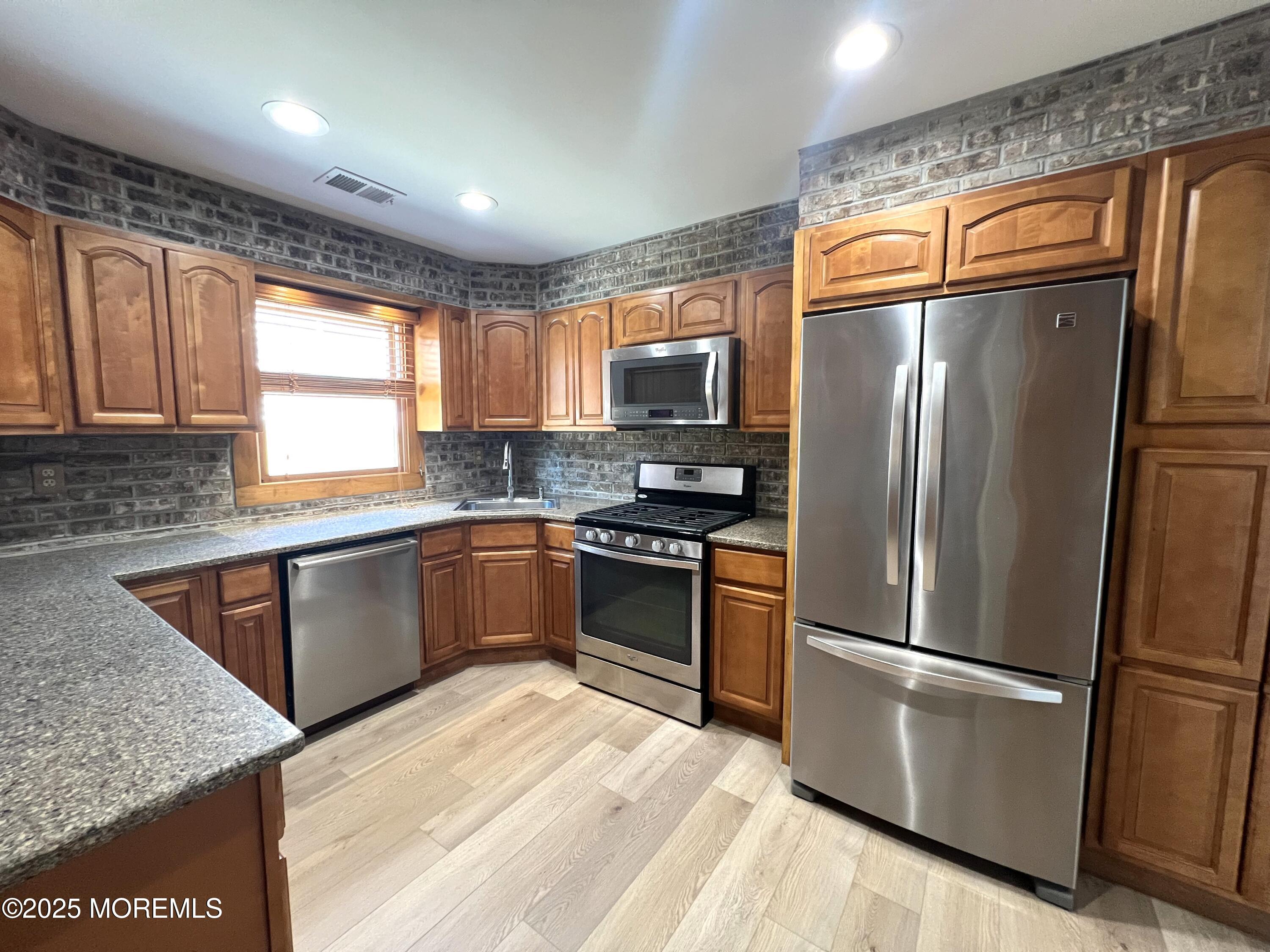61 Longman Street, Toms River, New Jersey image 7