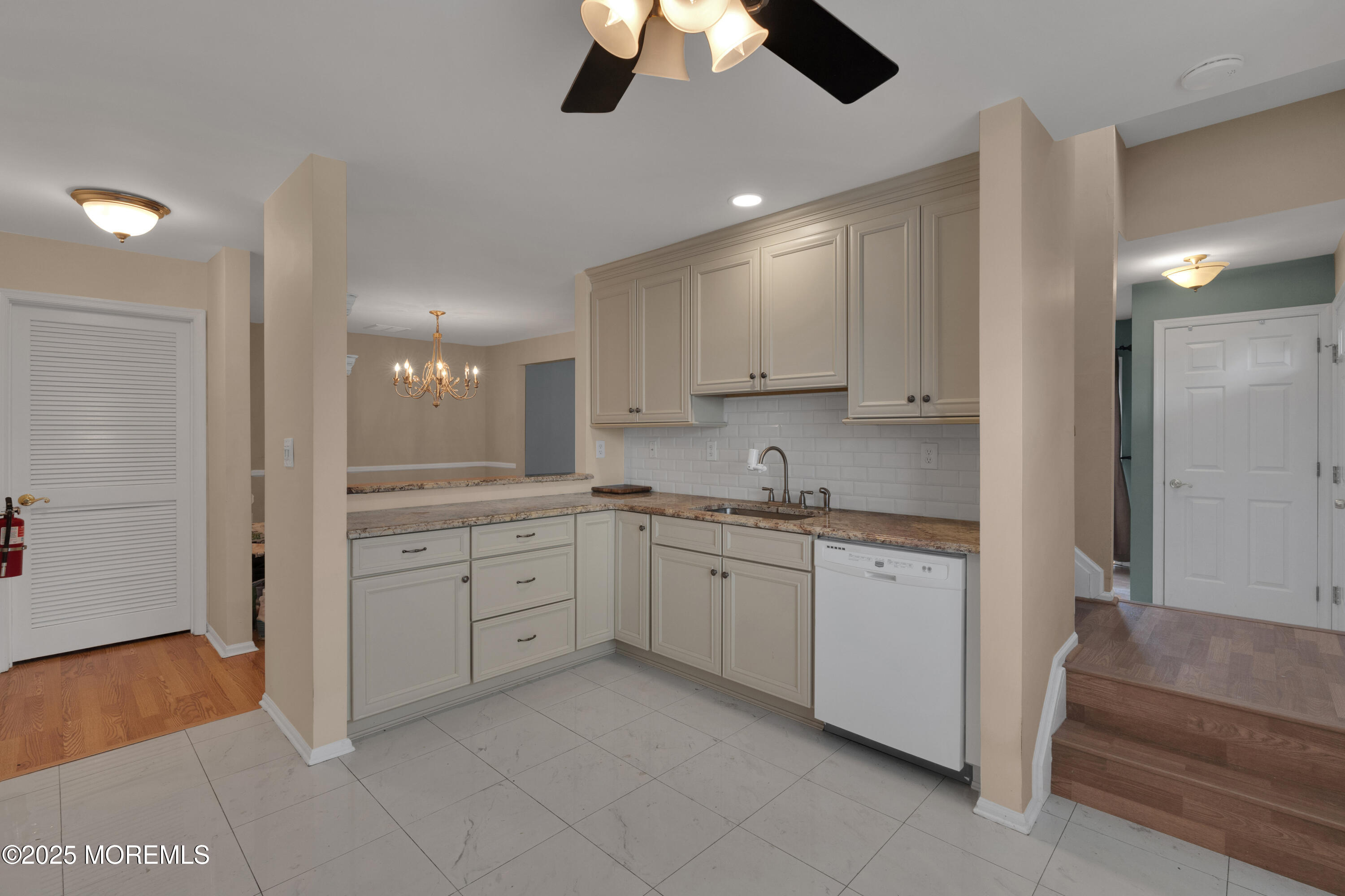 25 Madison Court, Tinton Falls, New Jersey image 6