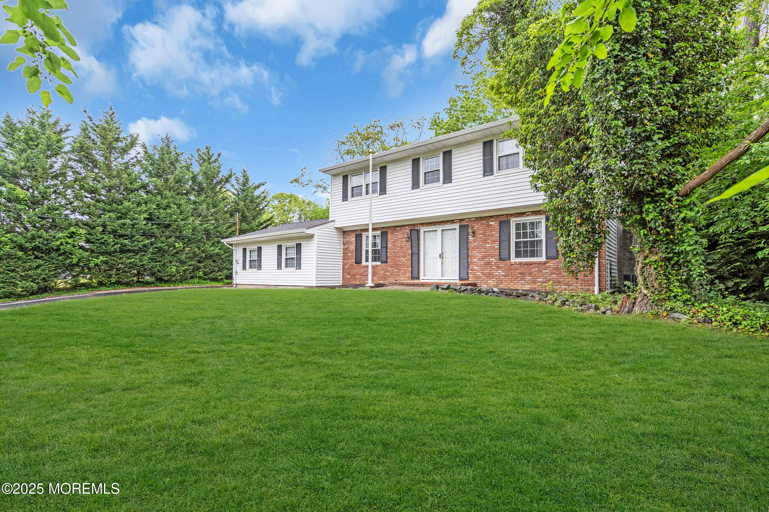 132 Tunes Brook Drive, Brick, New Jersey image 3
