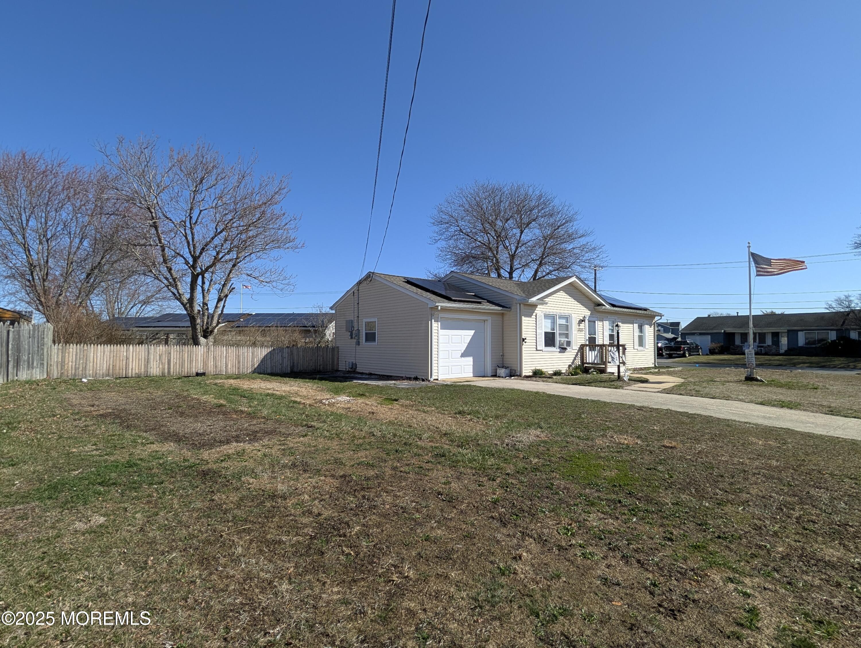1020 Clubhouse Drive, Forked River, New Jersey image 4