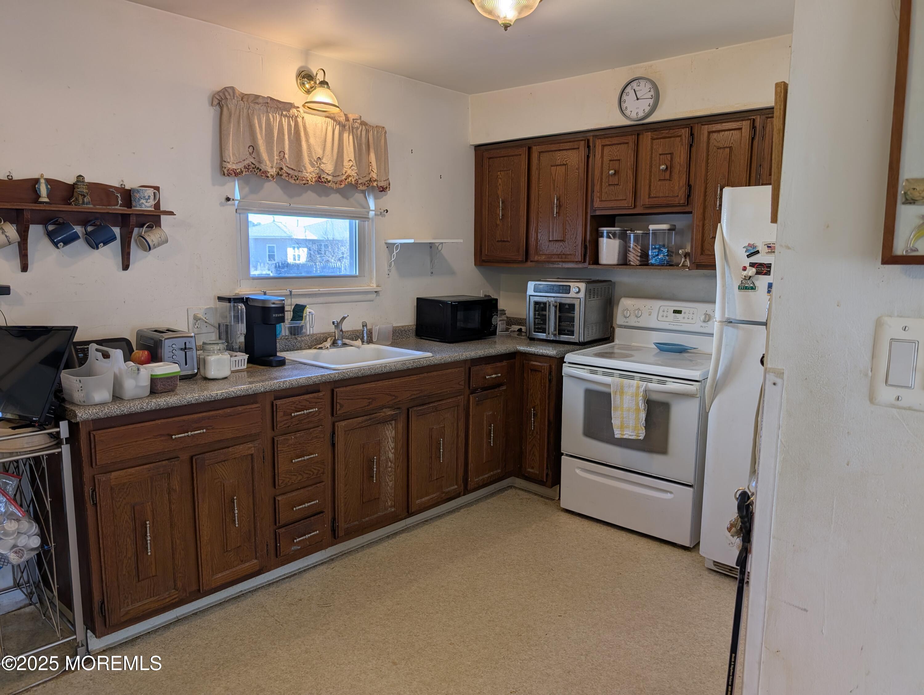 1020 Clubhouse Drive, Forked River, New Jersey image 7