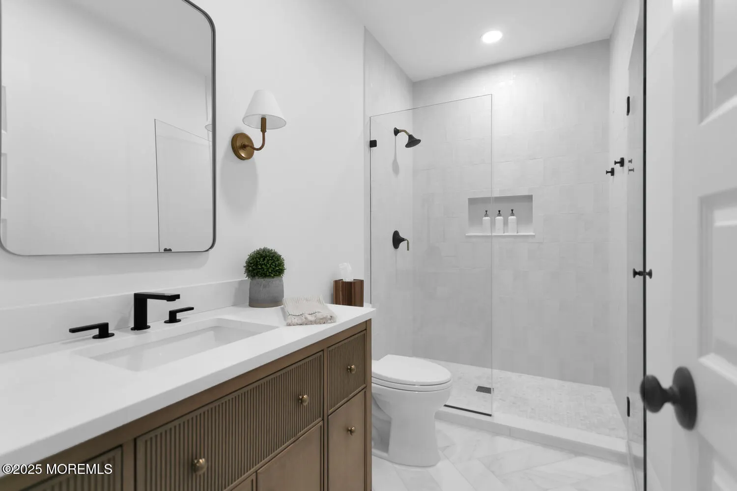 Monmouth Beach, New Jersey 07750, United States, 5 Bedrooms Bedrooms, ,5 BathroomsBathrooms,Residential,Active,83636