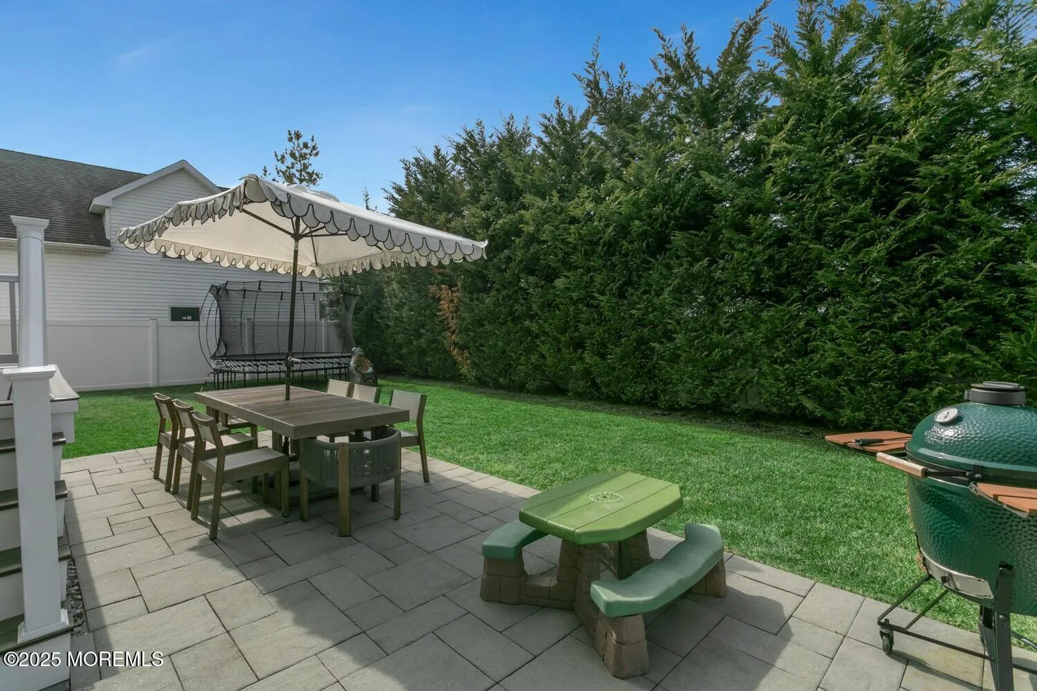 Monmouth Beach, New Jersey 07750, United States, 5 Bedrooms Bedrooms, ,5 BathroomsBathrooms,Residential,Active,83636