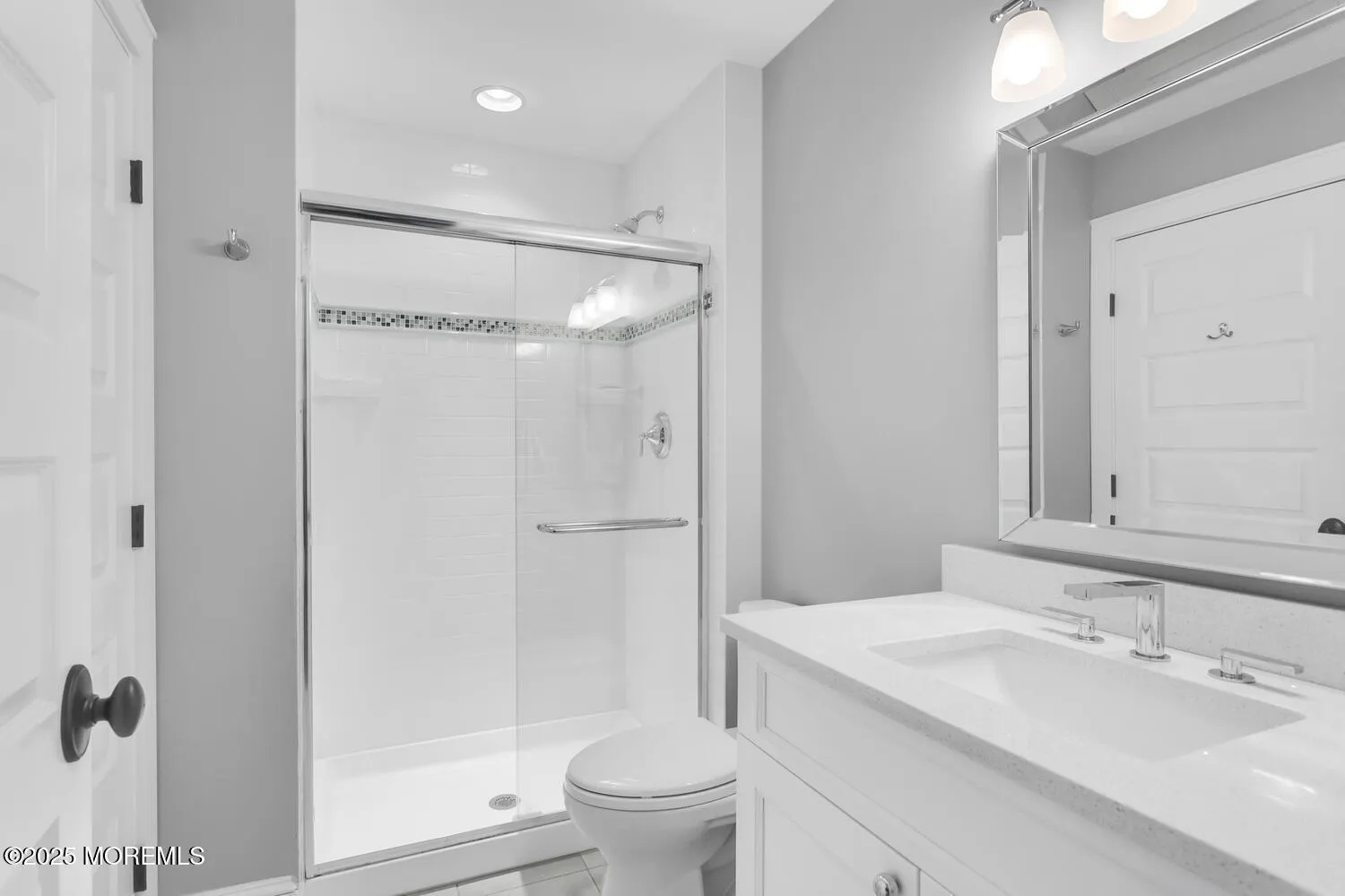 Monmouth Beach, New Jersey 07750, United States, 5 Bedrooms Bedrooms, ,5 BathroomsBathrooms,Residential,Active,83636