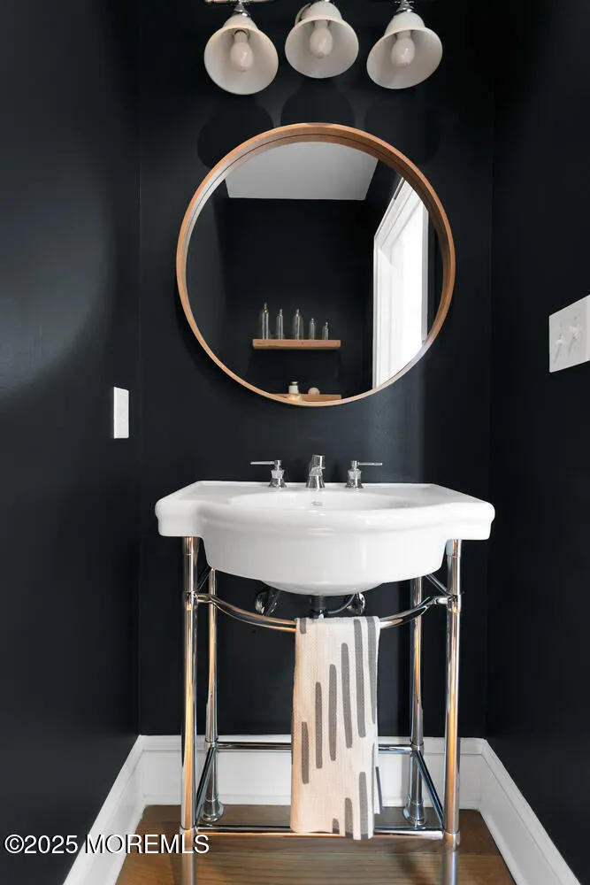 Monmouth Beach, New Jersey 07750, United States, 5 Bedrooms Bedrooms, ,5 BathroomsBathrooms,Residential,Active,83636