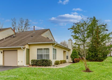 Photo of 28 Aspen Avenue, Englishtown, NJ 07726 (MLS # 22535118)