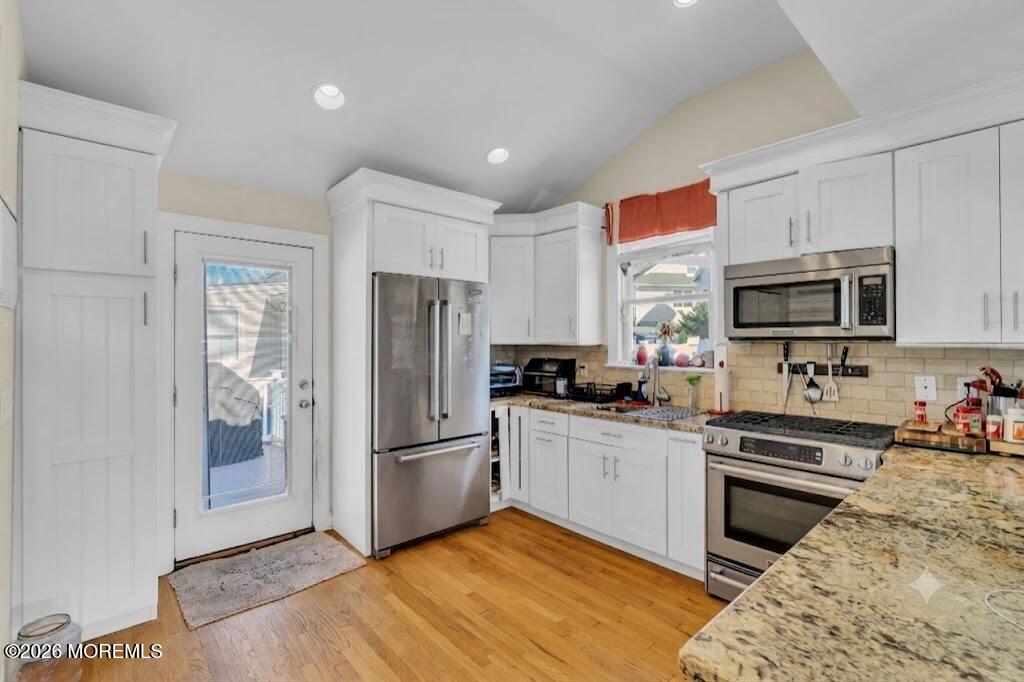 170-170.5 2nd Avenue