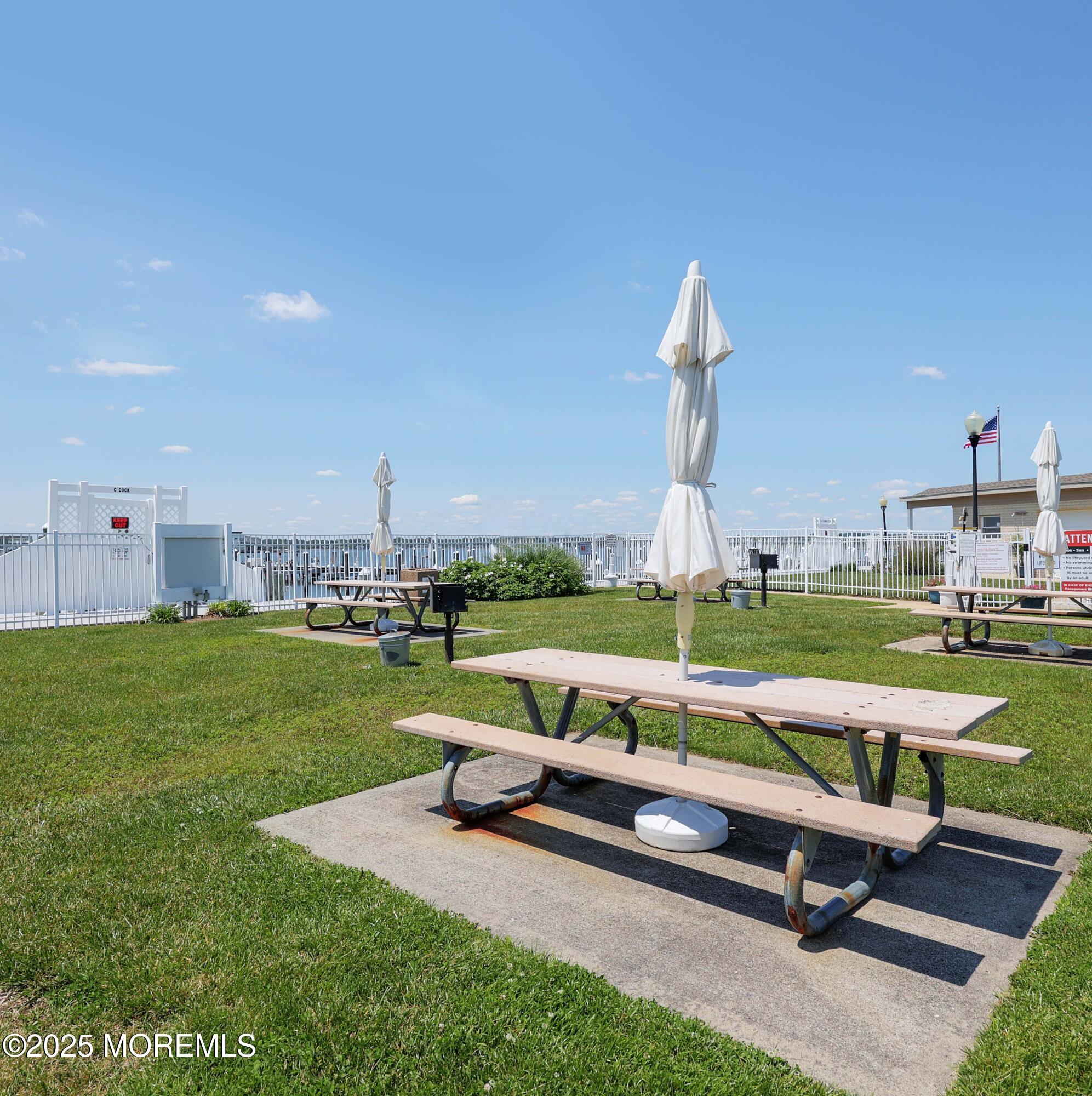 89 Wharfside Drive, Monmouth Beach, New Jersey image 24