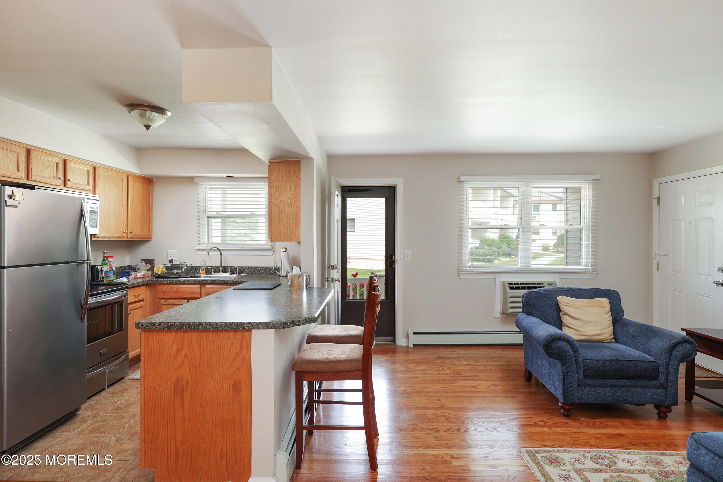 89 Wharfside Drive, Monmouth Beach, New Jersey image 8
