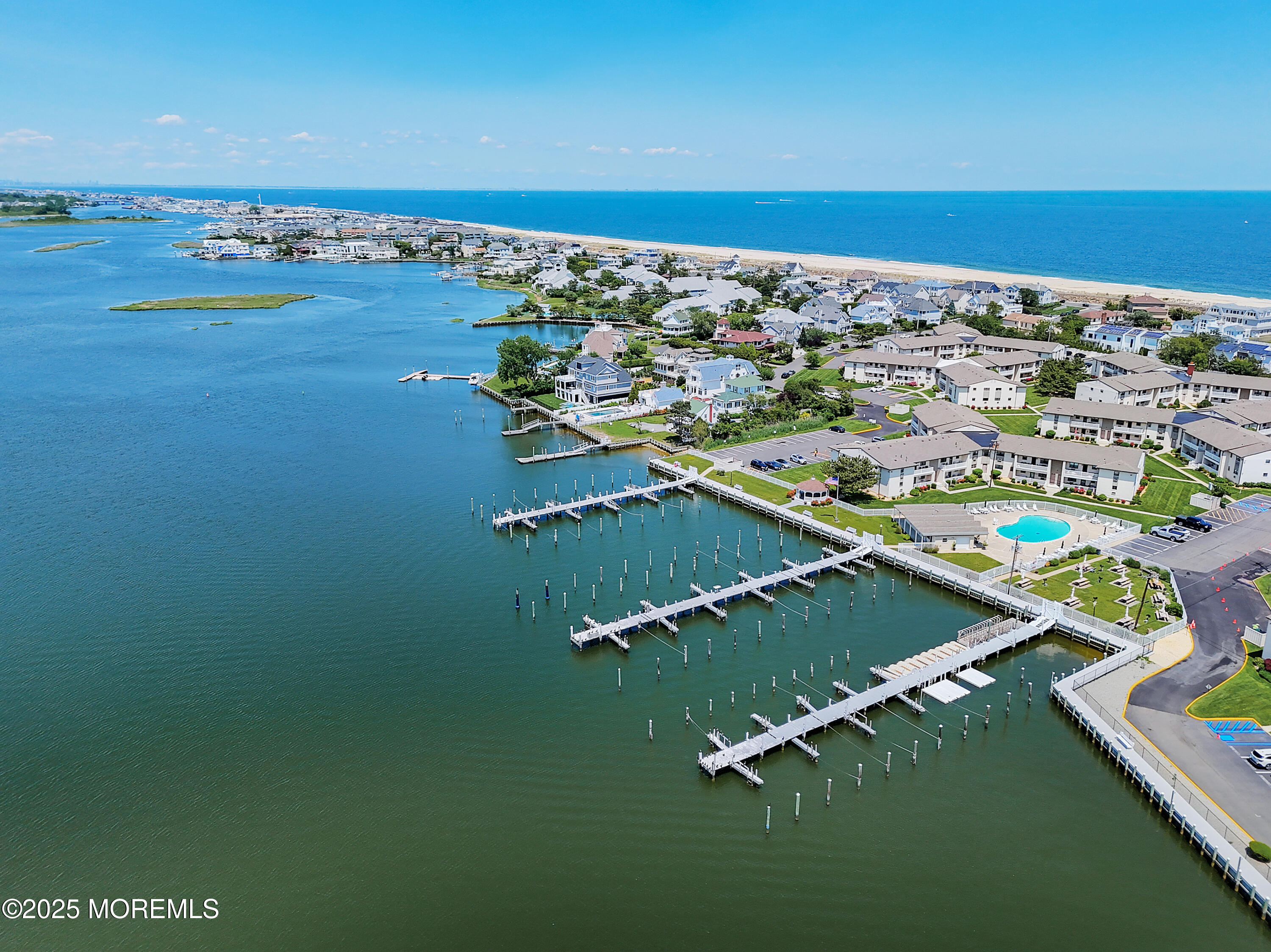 89 Wharfside Drive, Monmouth Beach, New Jersey image 14