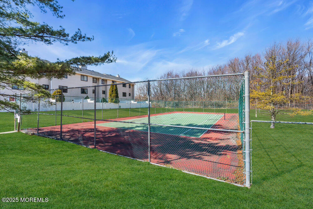 263 Clubhouse Drive, Middletown, New Jersey image 36