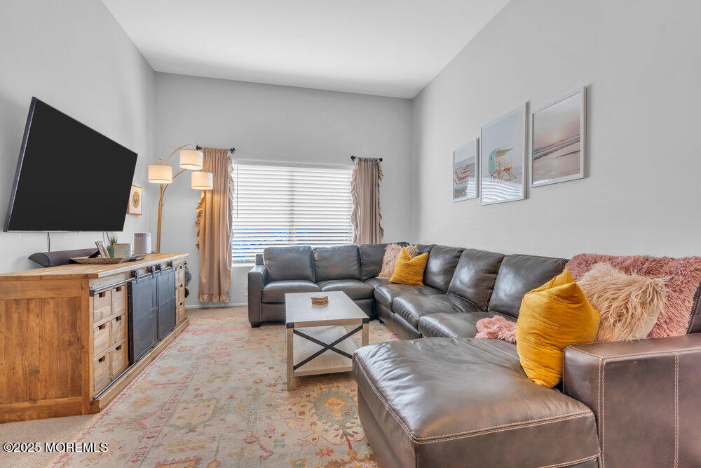 263 Clubhouse Drive, Middletown, New Jersey image 6