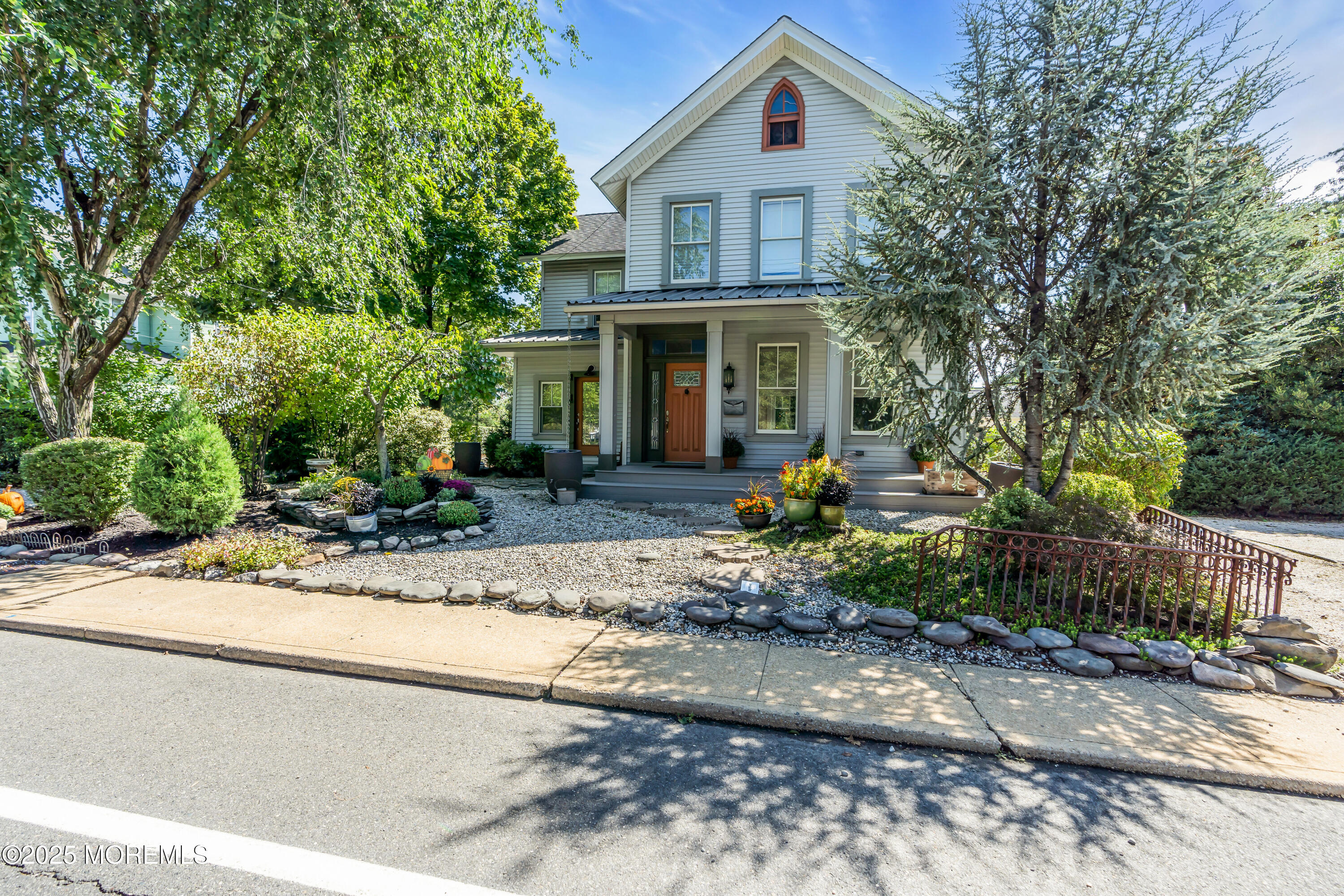 146 Rumson Road