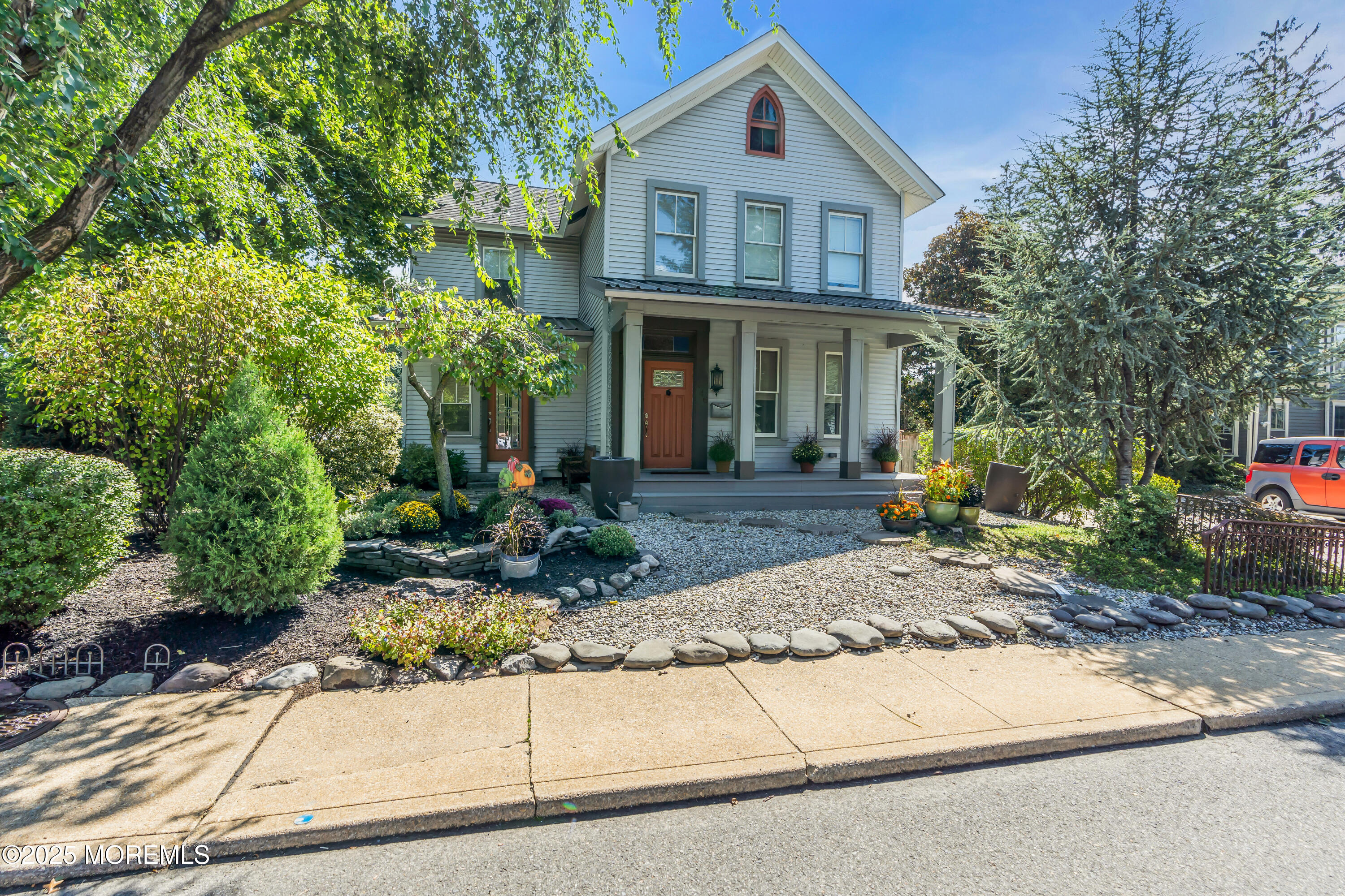 146 Rumson Road