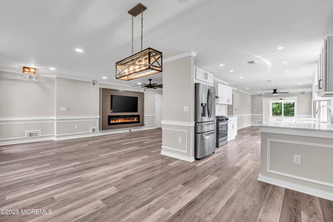 Condo For Sale - 95 Chaucer Court<br/> Ocean County, Lakewood, NJ 08701
