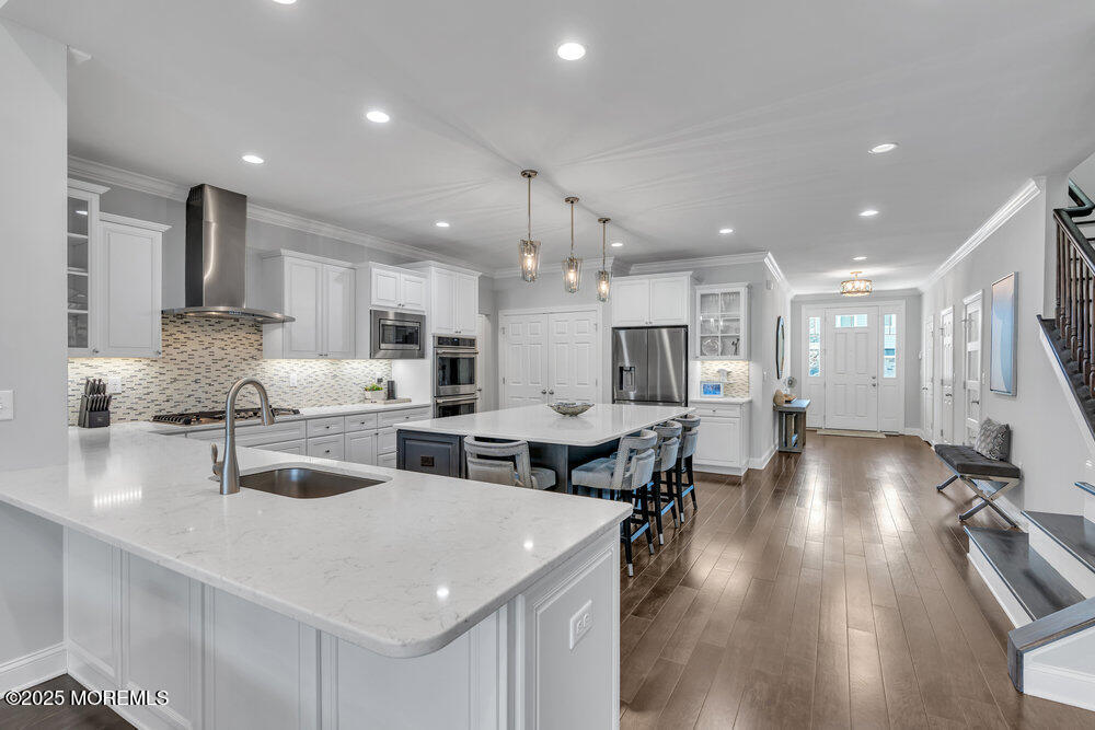 19 Foulks Terrace, Lincroft, New Jersey image 11
