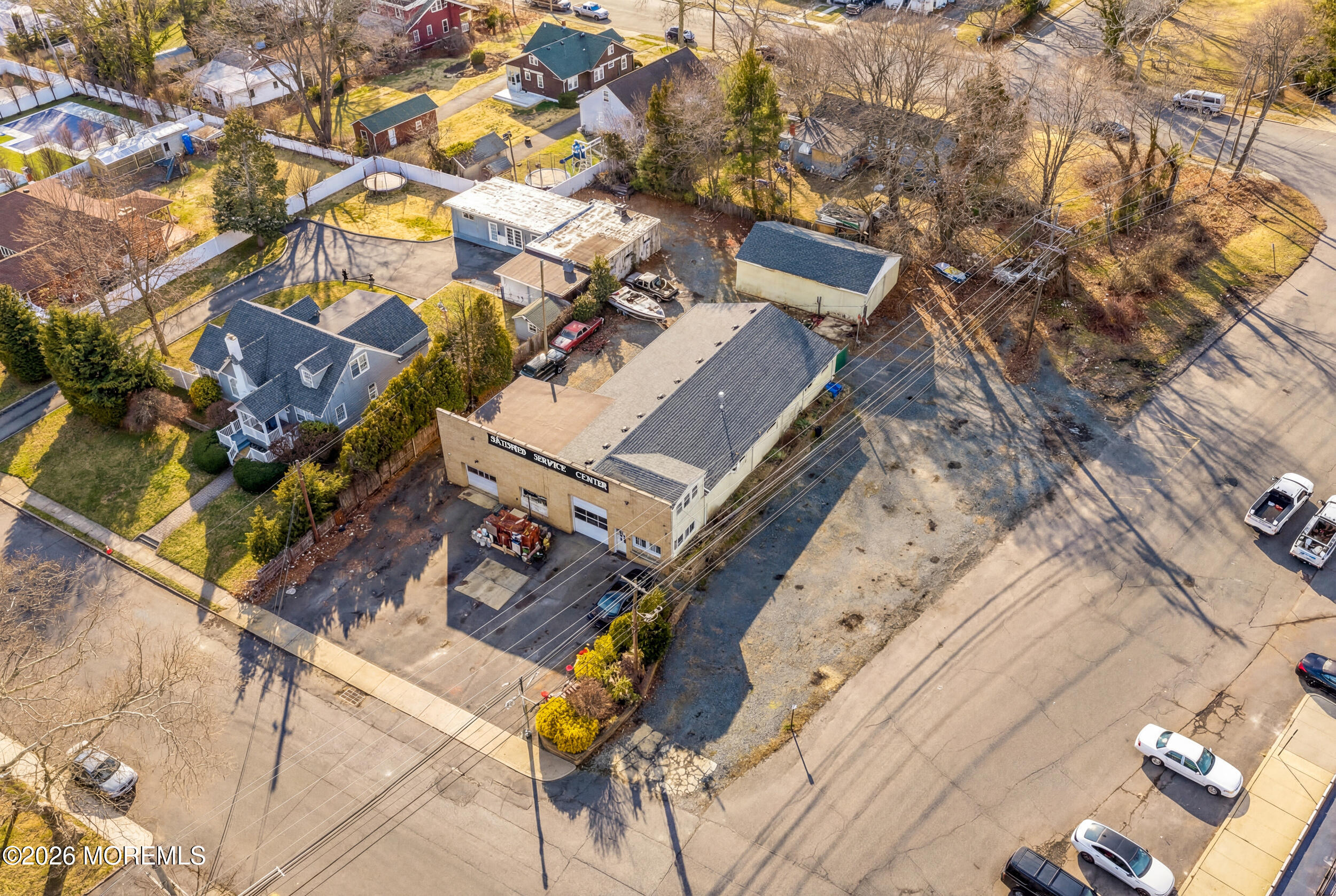 207 N Lincoln Avenue