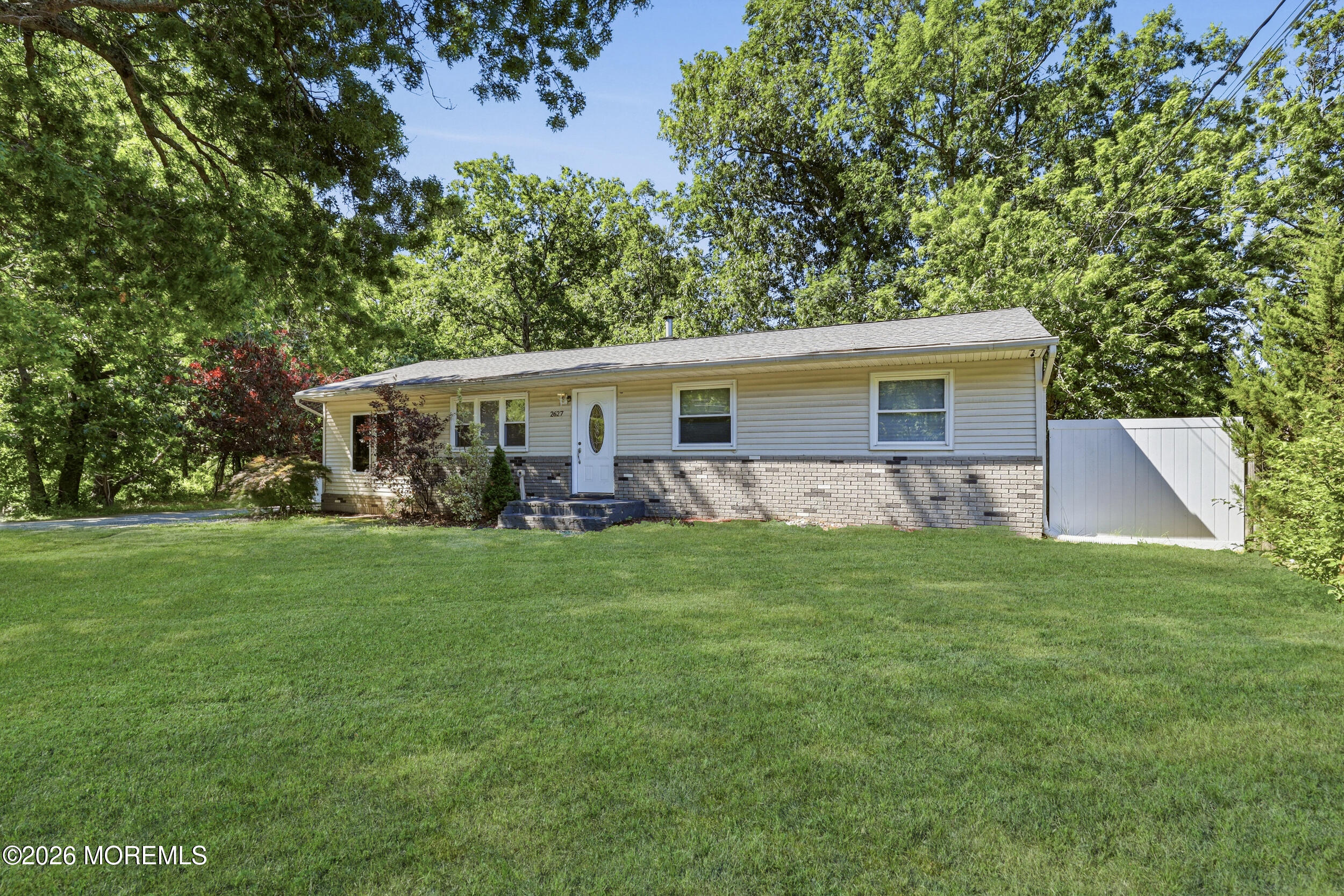 2627 Ridgeway Road