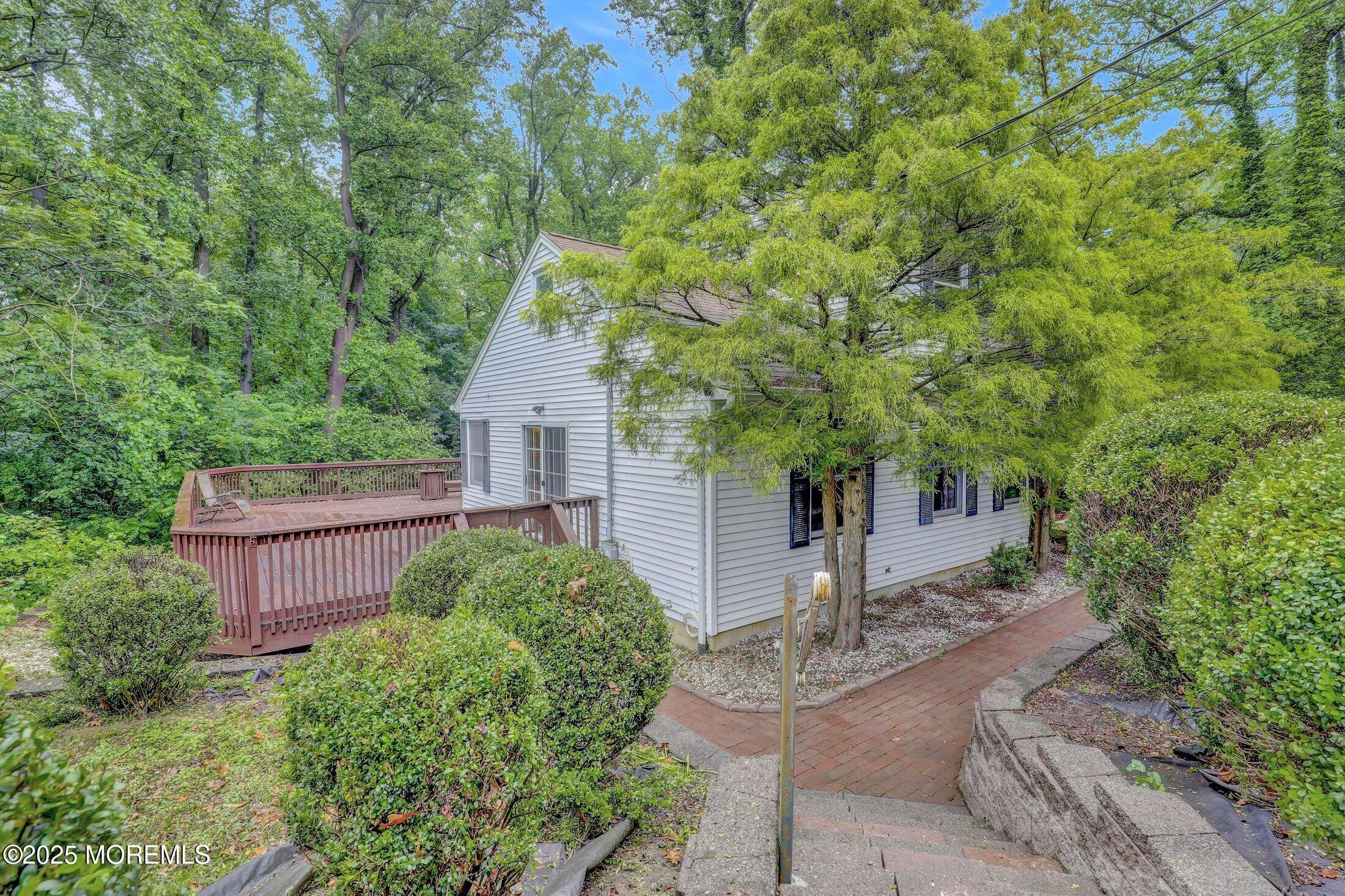 805 Church Lane