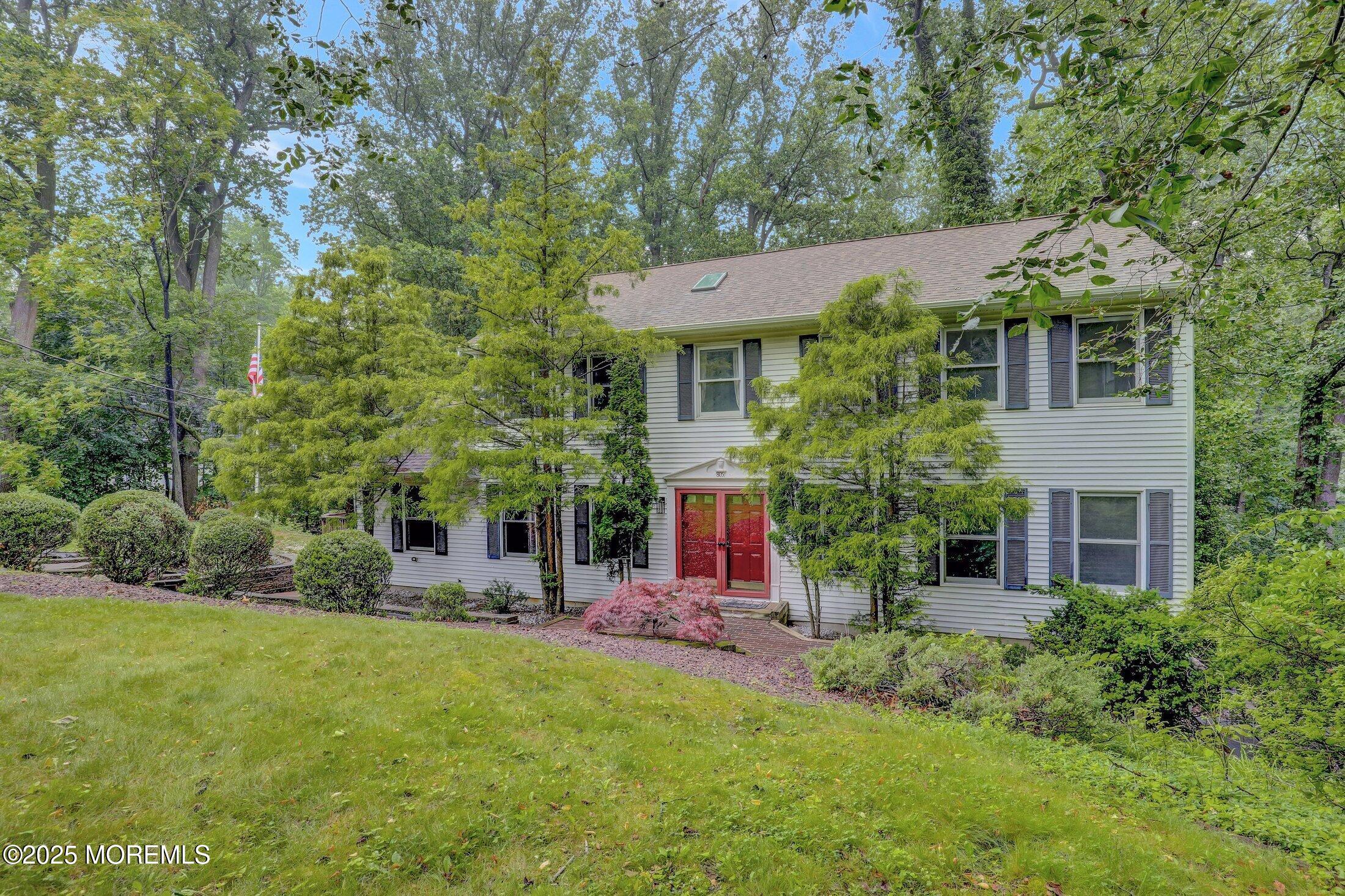 805 Church Lane