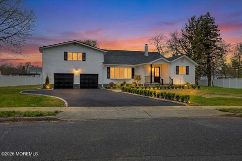 3 Roberta Drive Middletown NJ 07748