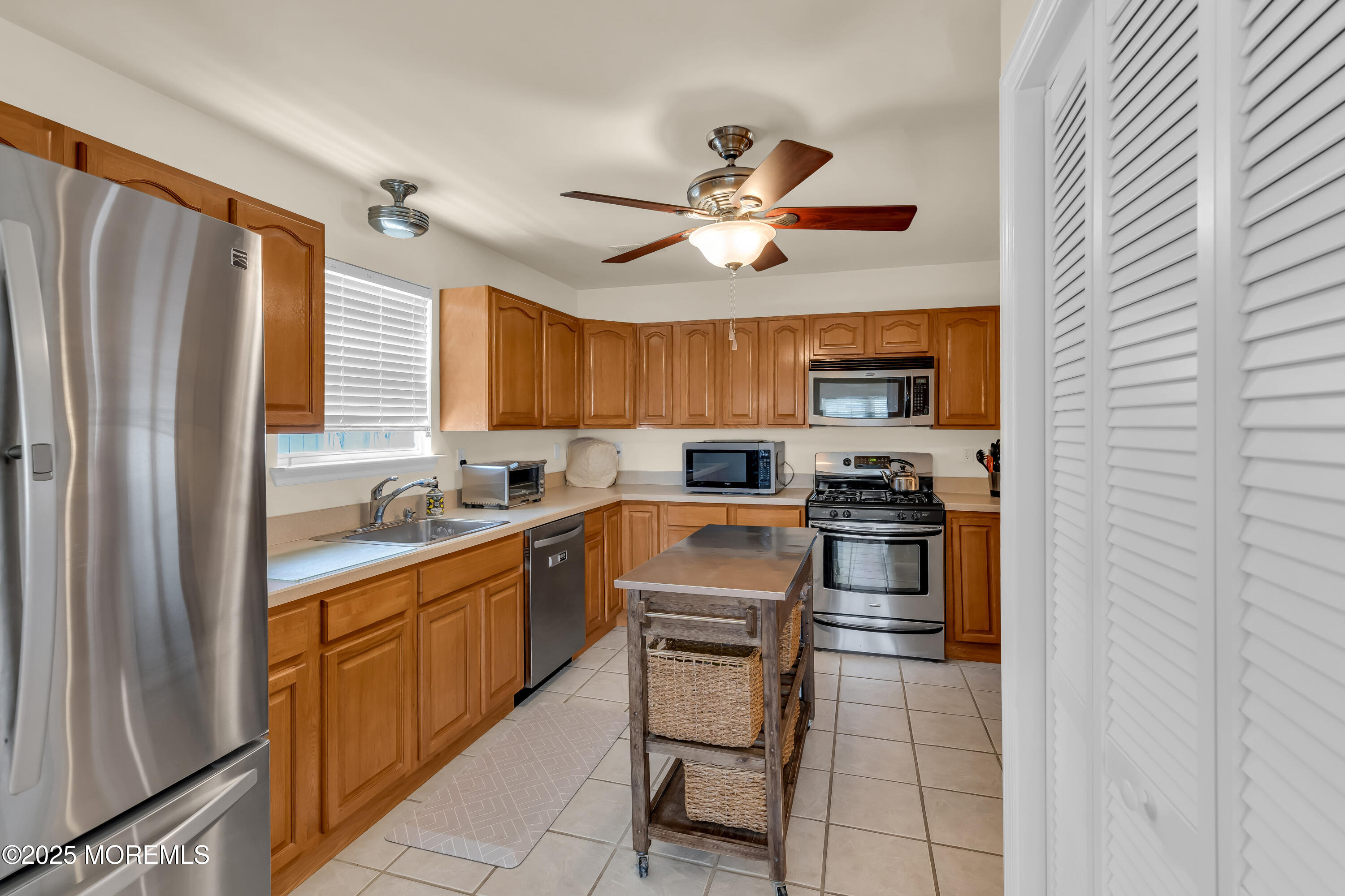 553 Morningside Avenue, Union Beach, New Jersey image 12