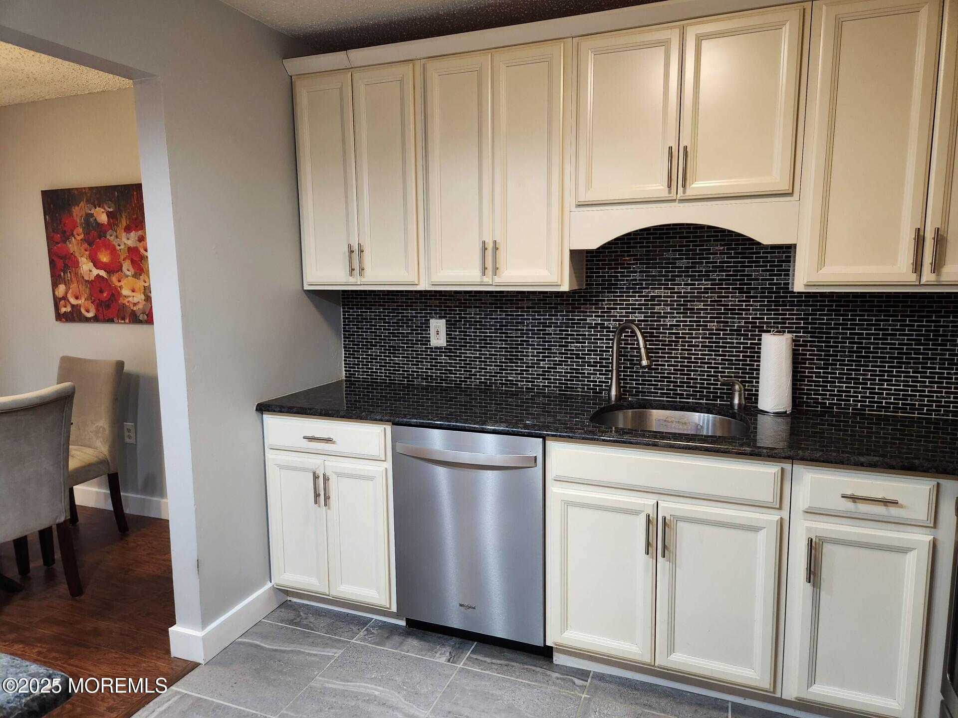 104 Violet Lane, Jackson, New Jersey image 4
