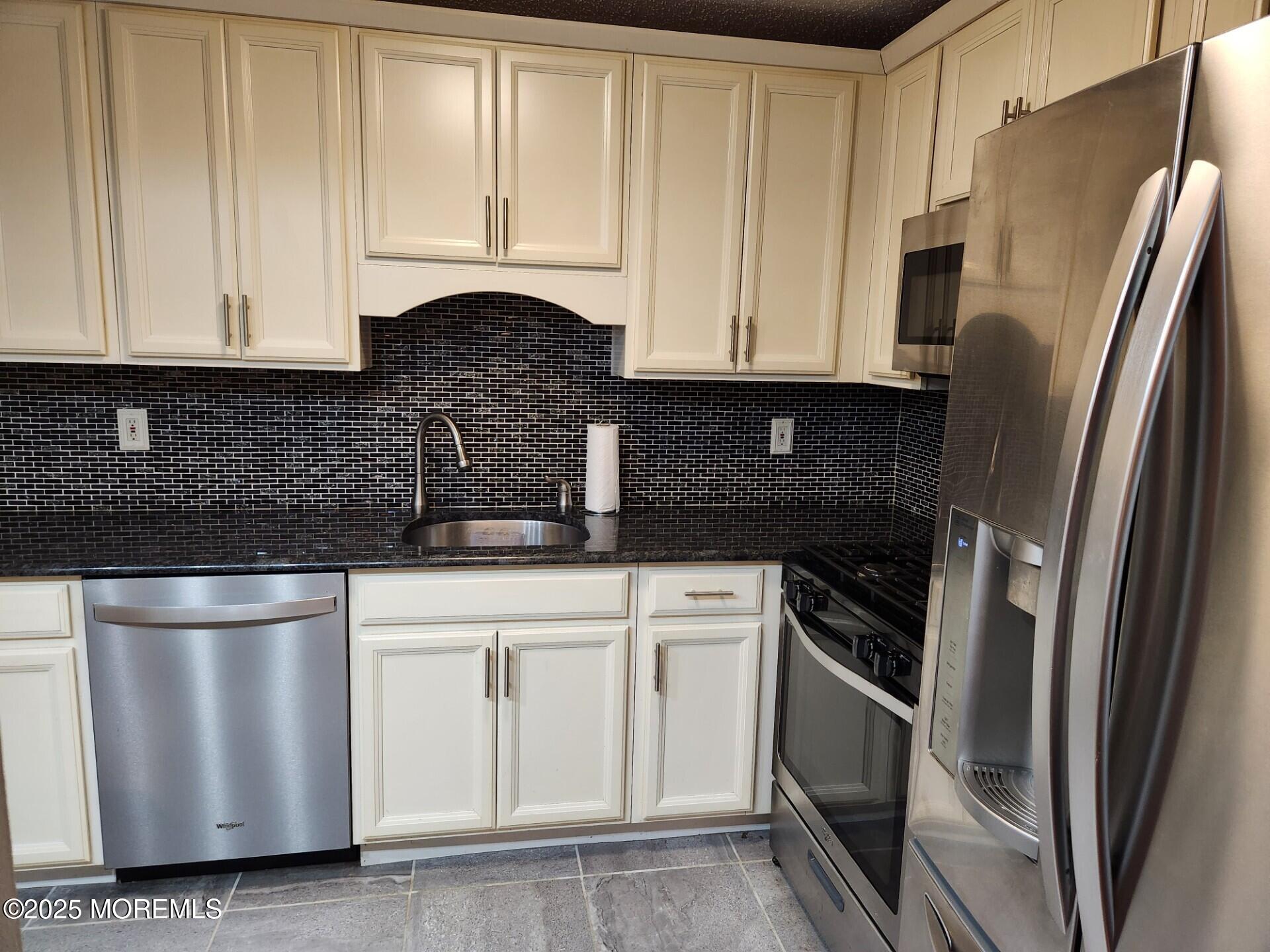 104 Violet Lane, Jackson, New Jersey image 2