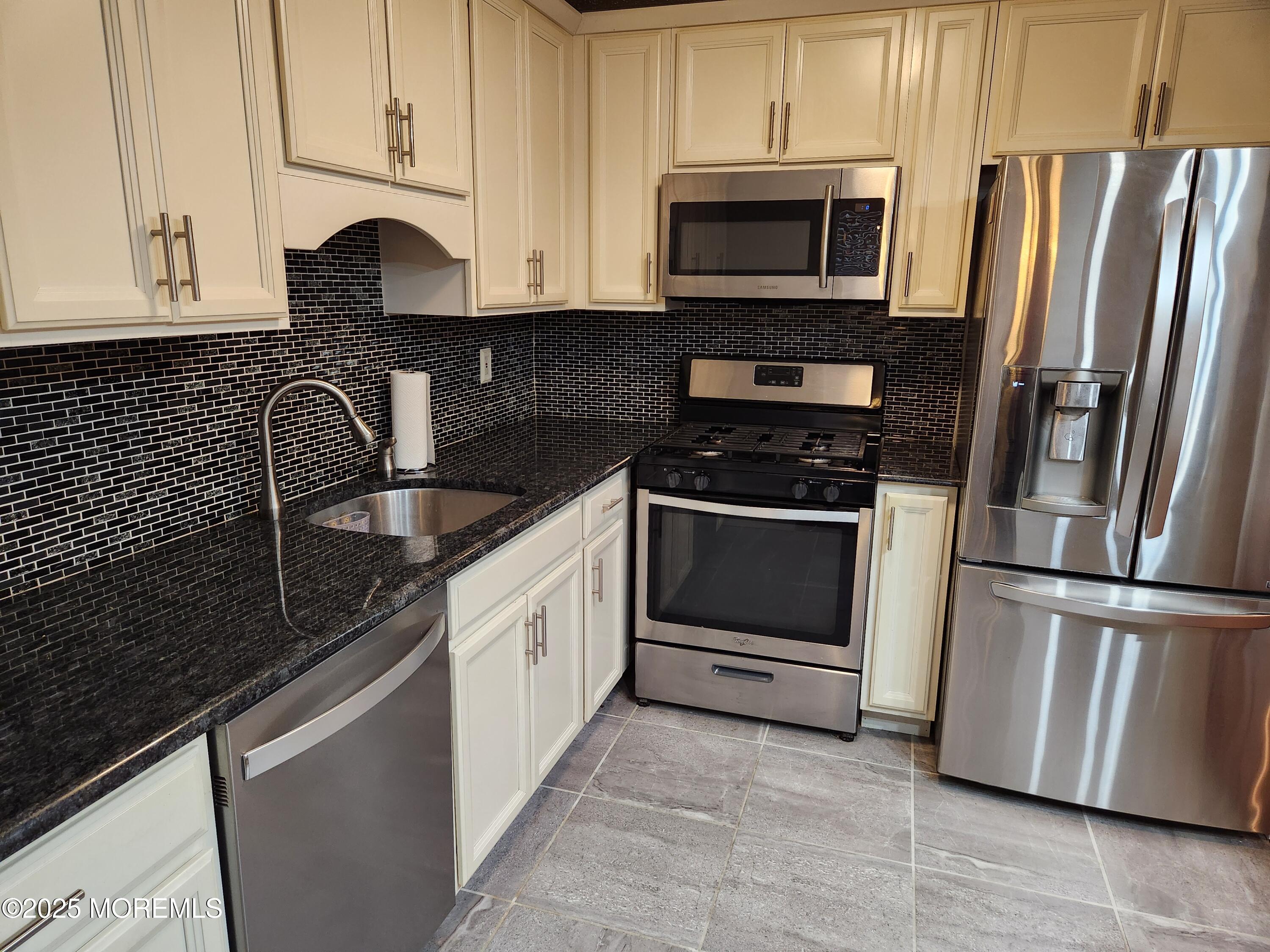 104 Violet Lane, Jackson, New Jersey image 3
