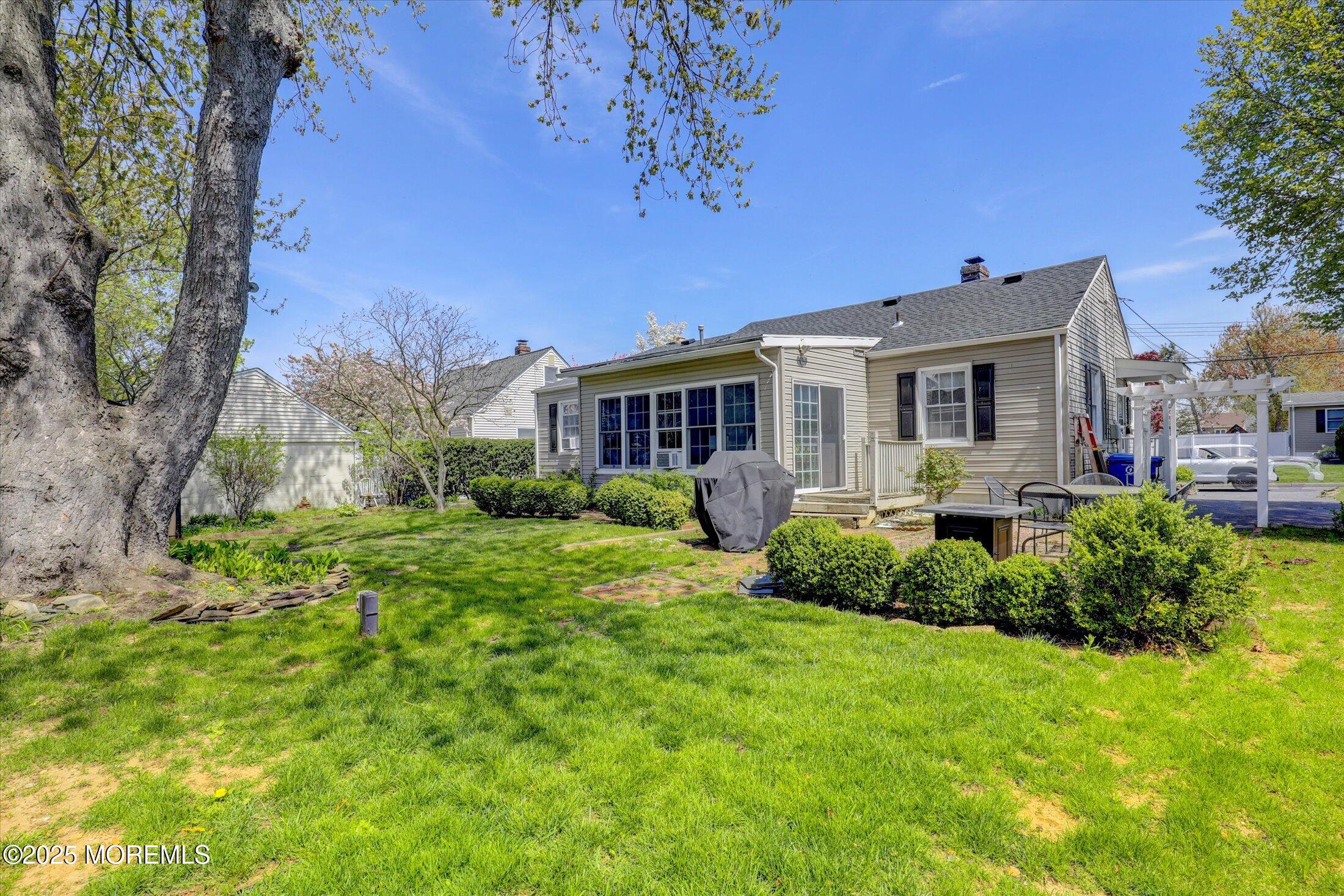 126 9th Street, Belford, New Jersey image 34