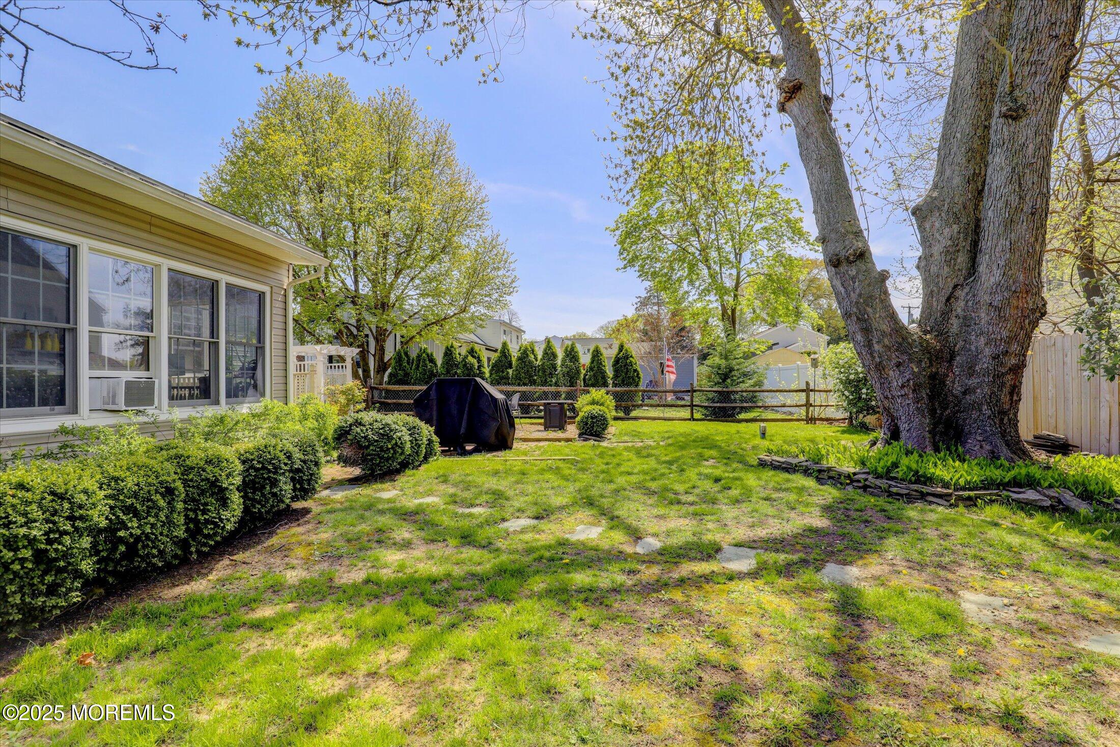126 9th Street, Belford, New Jersey image 37