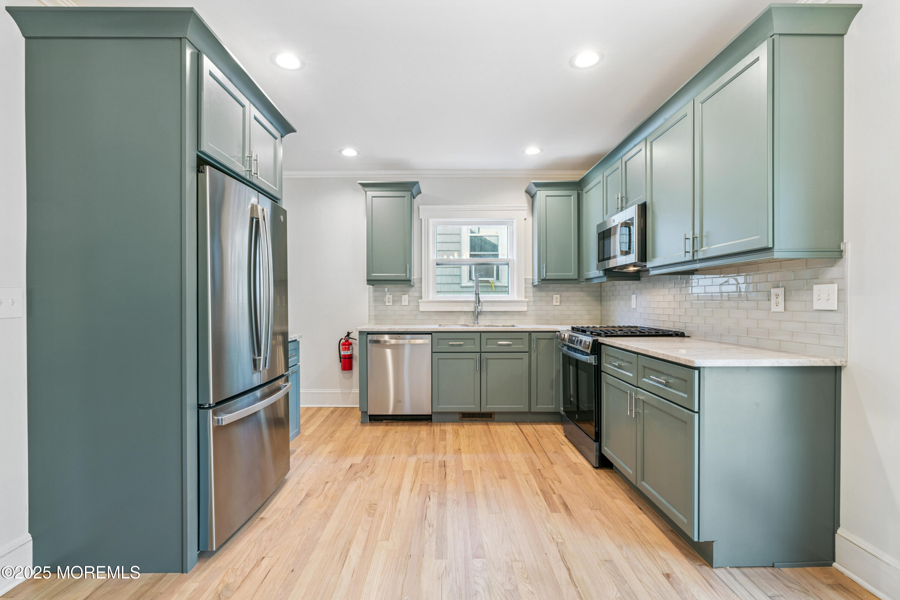 75 E Lincoln Avenue