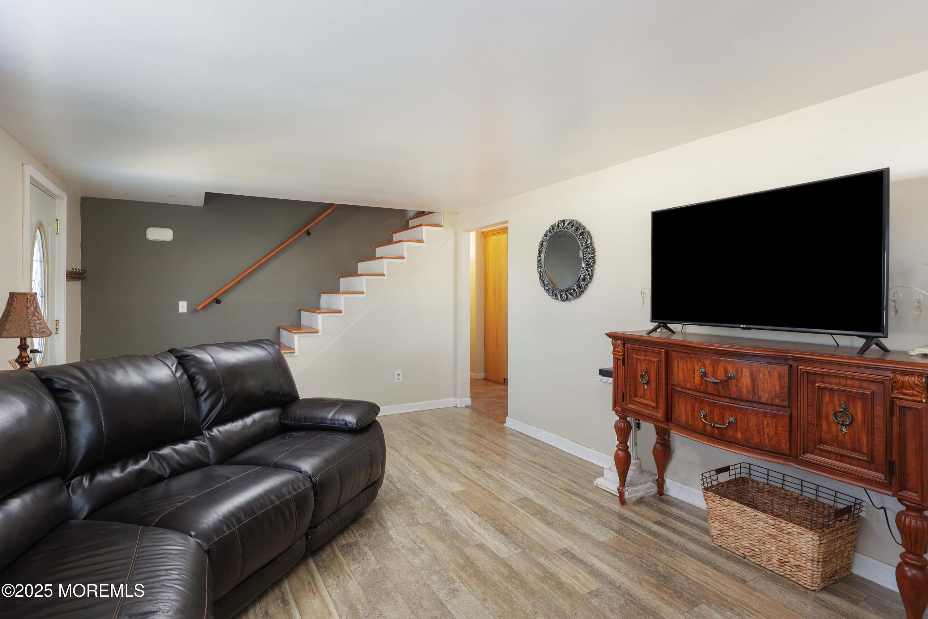 927 Indian Hill Road, Toms River, New Jersey image 11