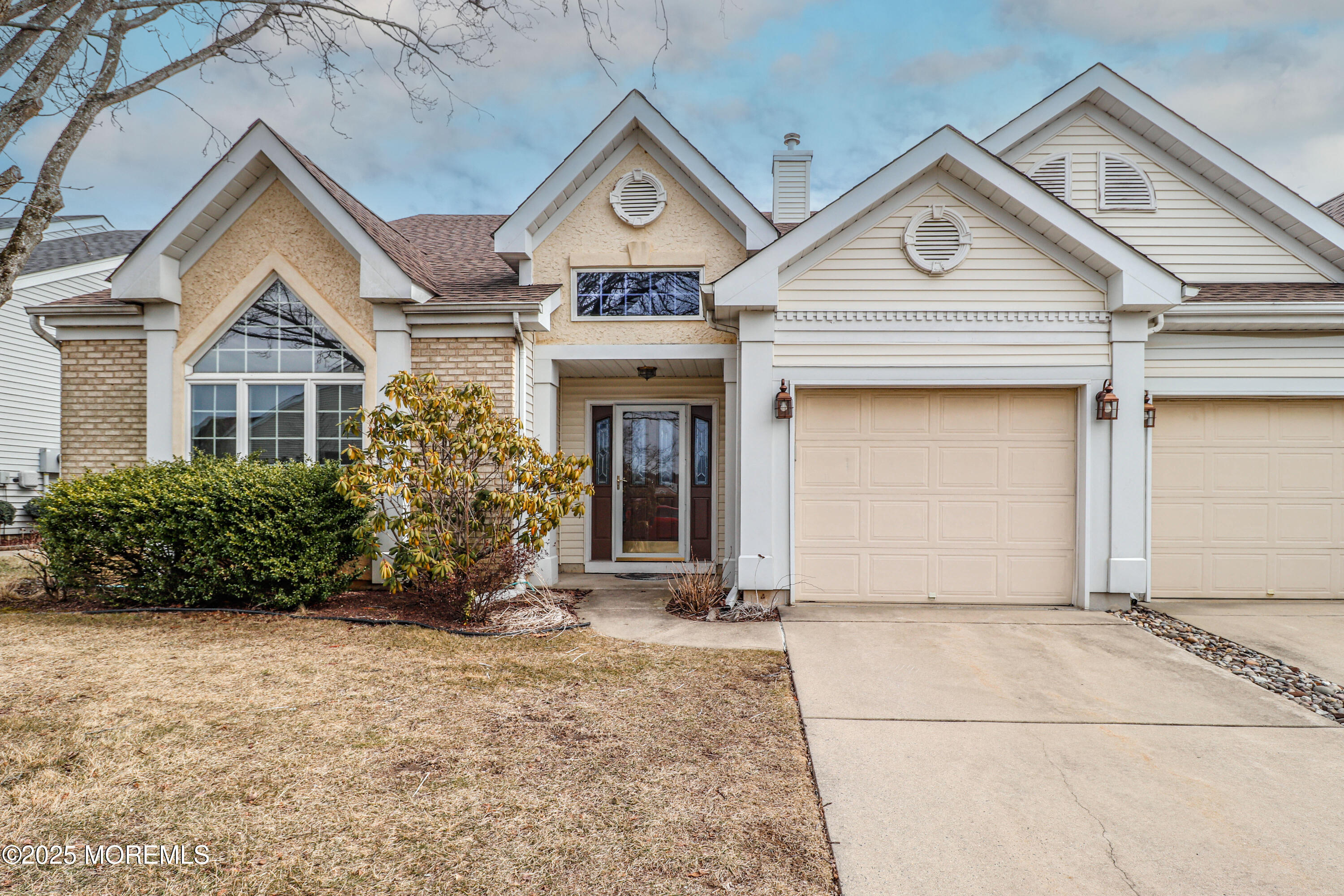 40 Chichester Road, Monroe Township, New Jersey image 1