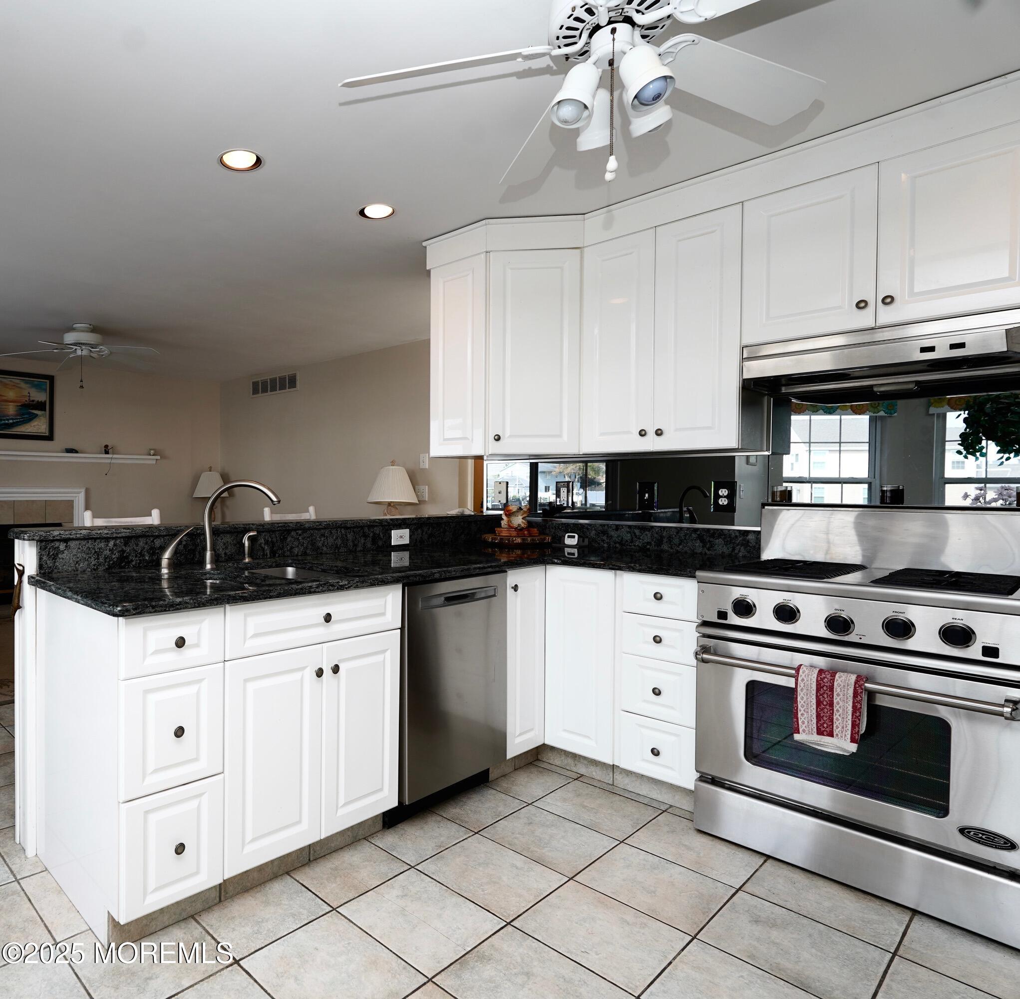 6 Travelers Way, Bayville, New Jersey image 17