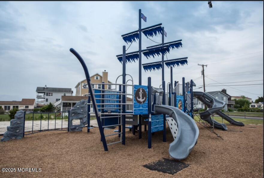 6 Travelers Way, Bayville, New Jersey image 33