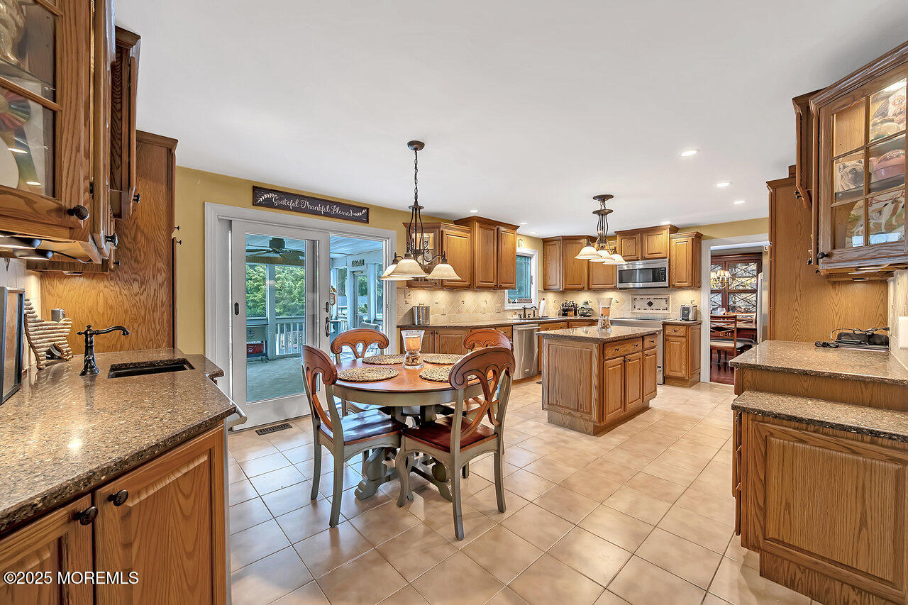 4 Cranberry Court
