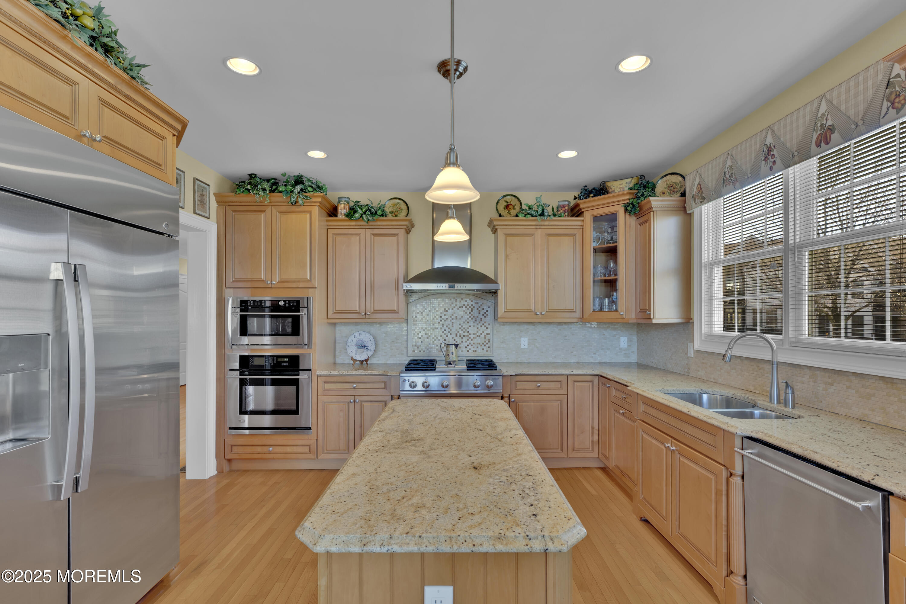 17 Hazelwood Terrace, Tinton Falls, New Jersey image 25